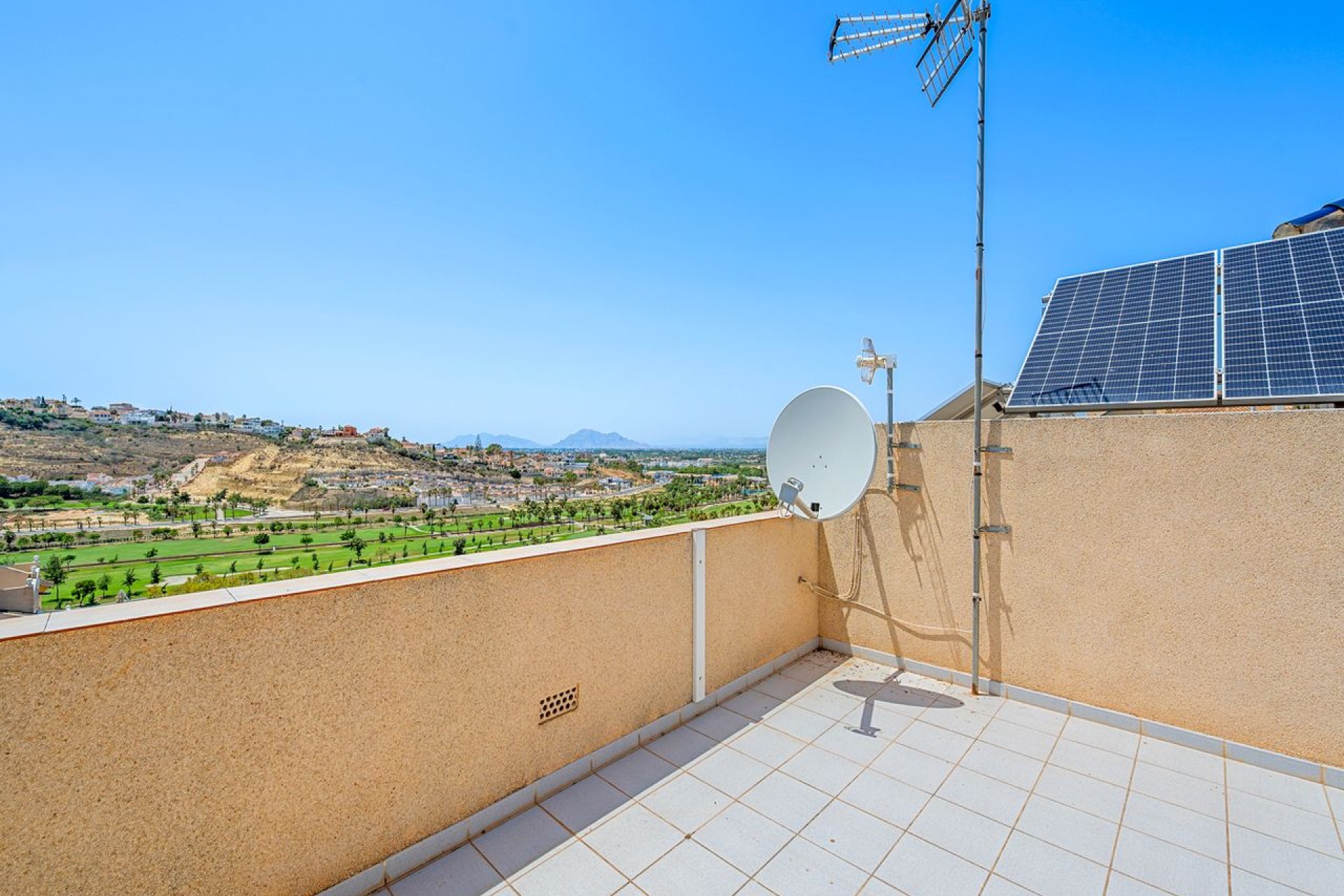 Resale - Semi Detached - Ciudad Quesada - Pueblo Lucero
