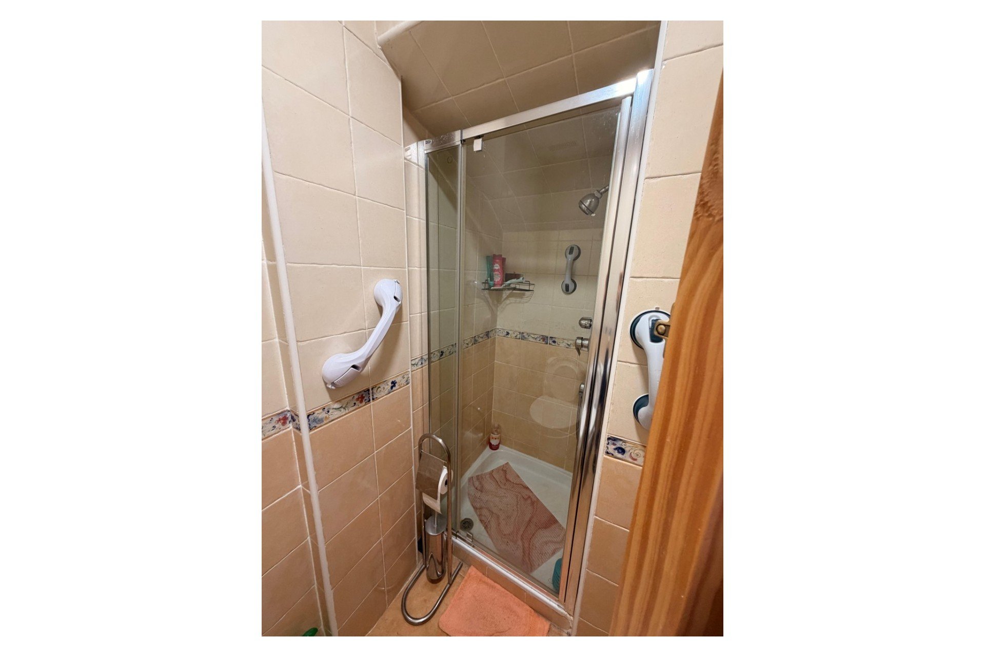 Resale - Semi Detached - El Raso