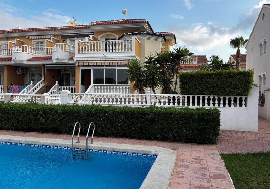 Resale - Semi Detached House - Ciudad Quesada - Doña Pepa