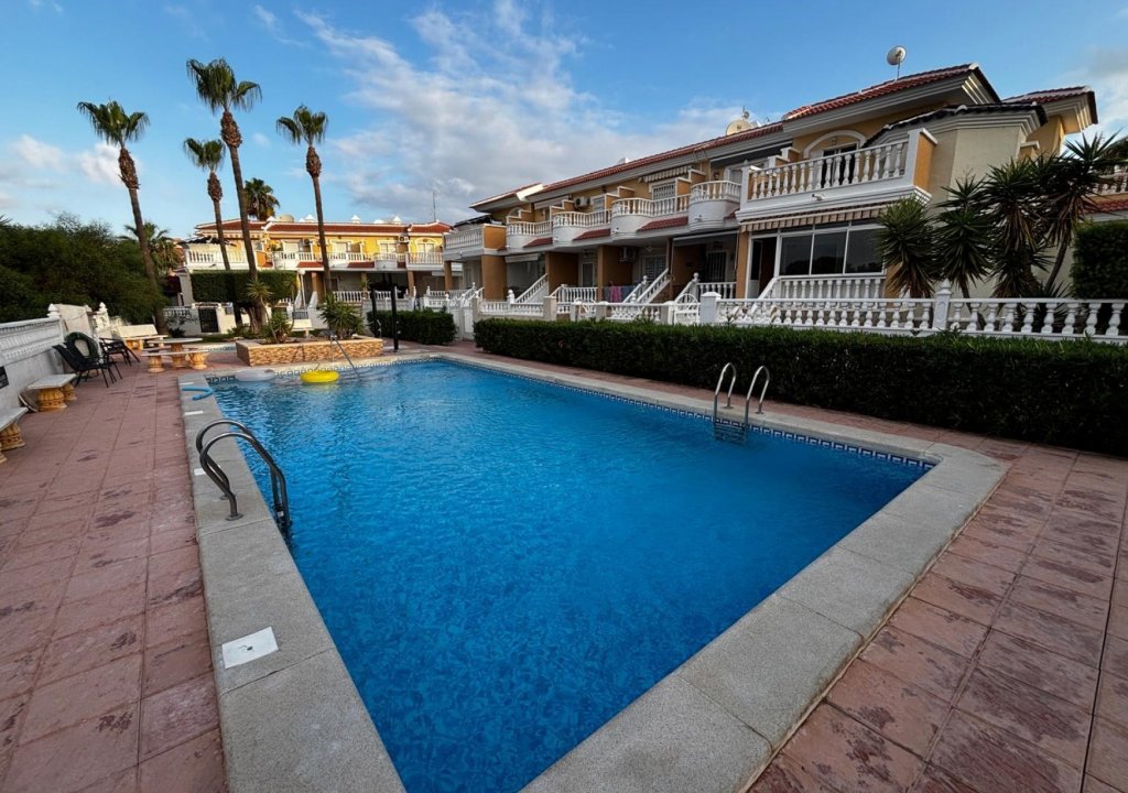 Resale - Semi Detached House - Ciudad Quesada - Doña Pepa