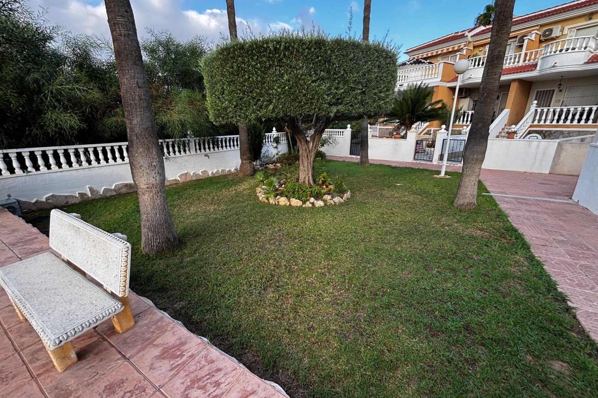Resale - Semi Detached House - Ciudad Quesada - Doña Pepa