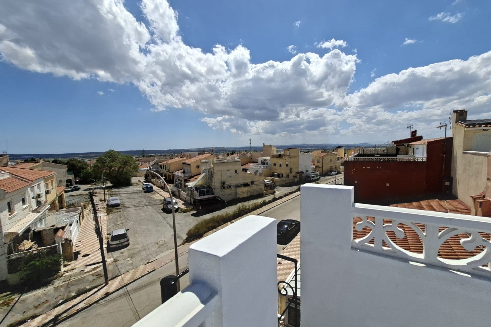 Resale - Semi Detached - La Marina - La Marina - Urbanization