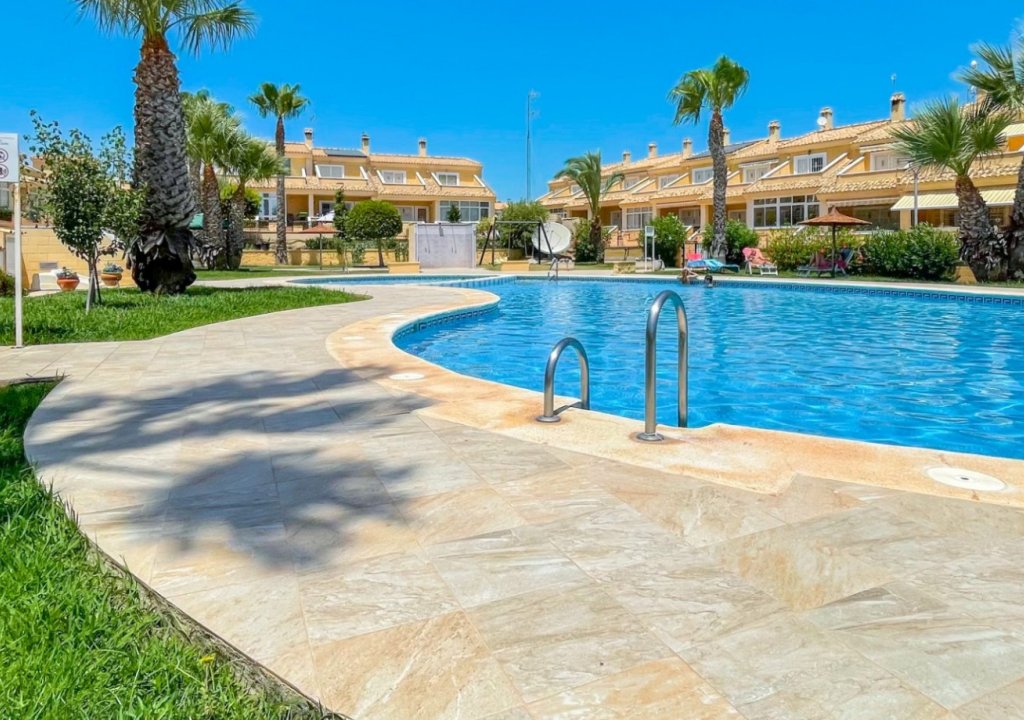Resale - Semi Detached - Orihuela Costa - Punta Prima