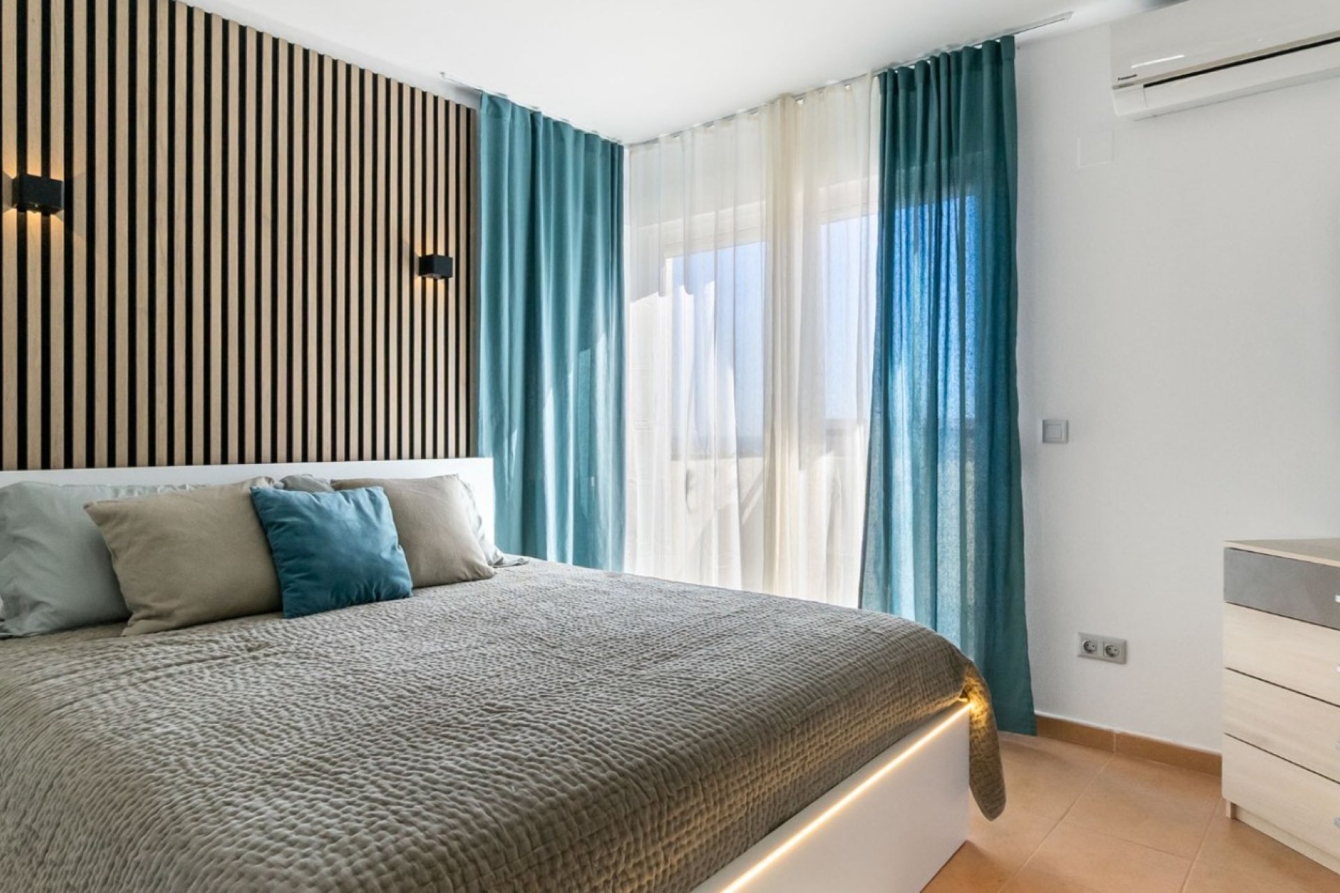 Resale - Semi Detached - Orihuela Costa - Villamartín