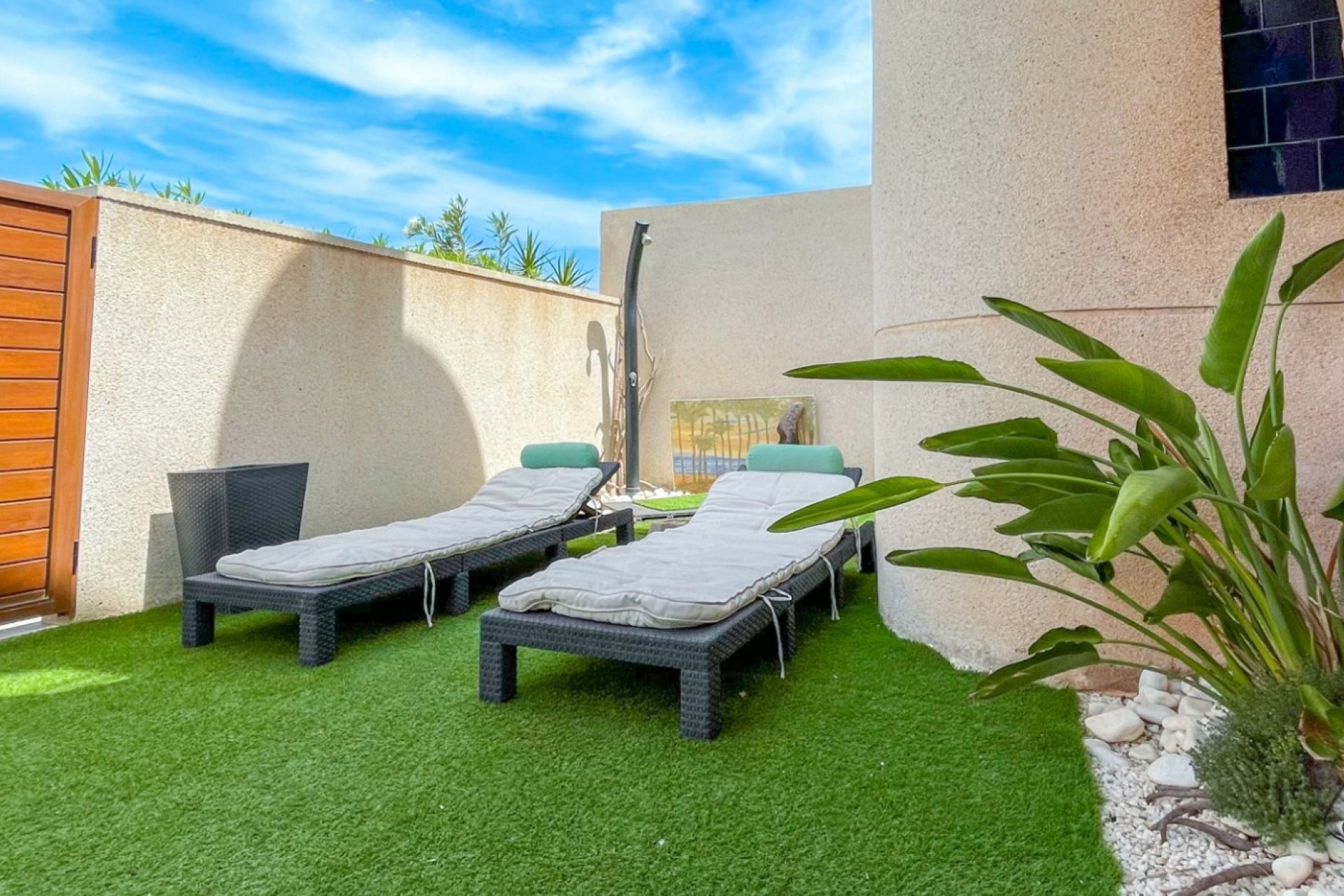 Resale - Semi Detached - Torrevieja - La Siesta - El Salado -  Torreta