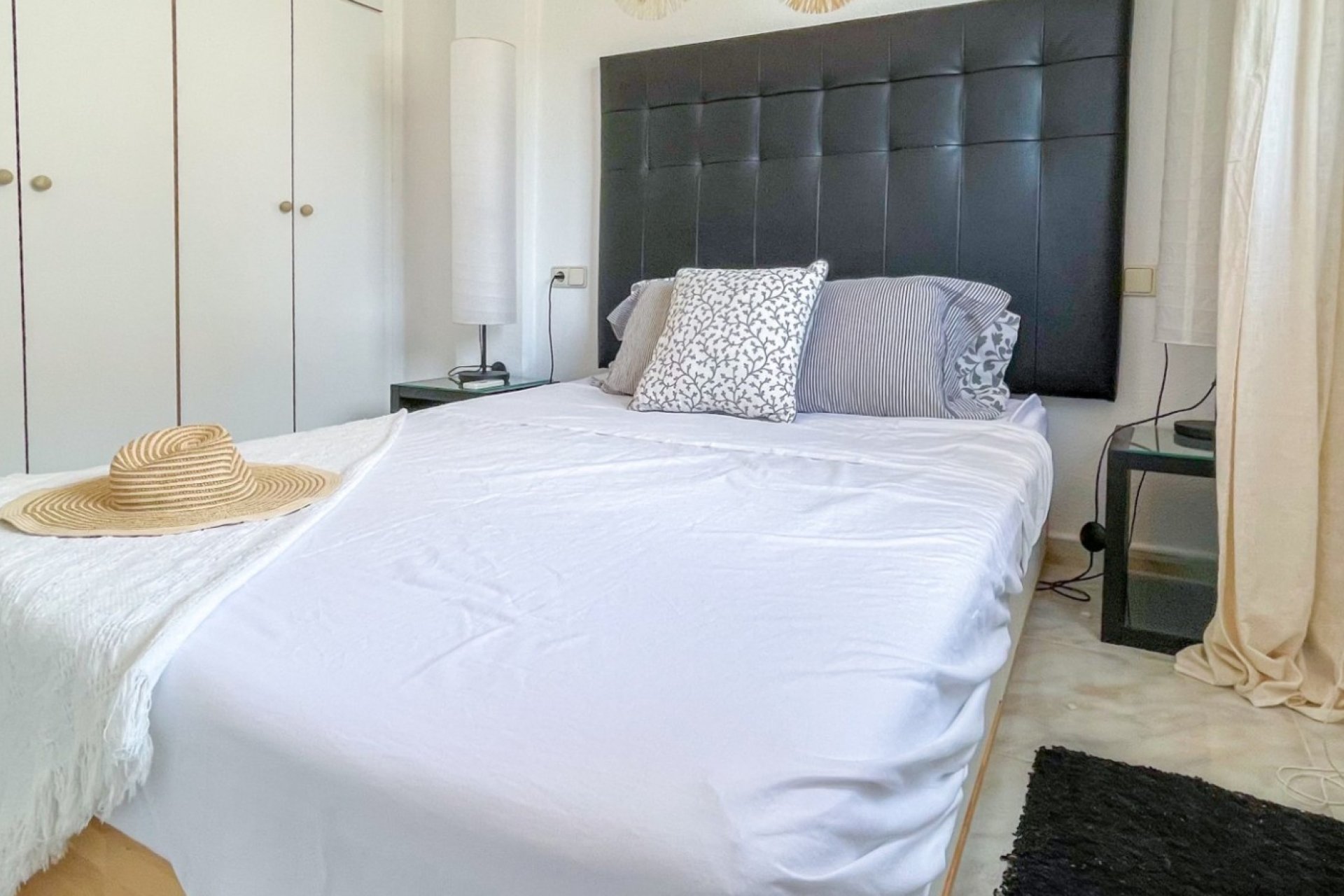Resale - Semi Detached - Torrevieja - La Siesta - El Salado -  Torreta