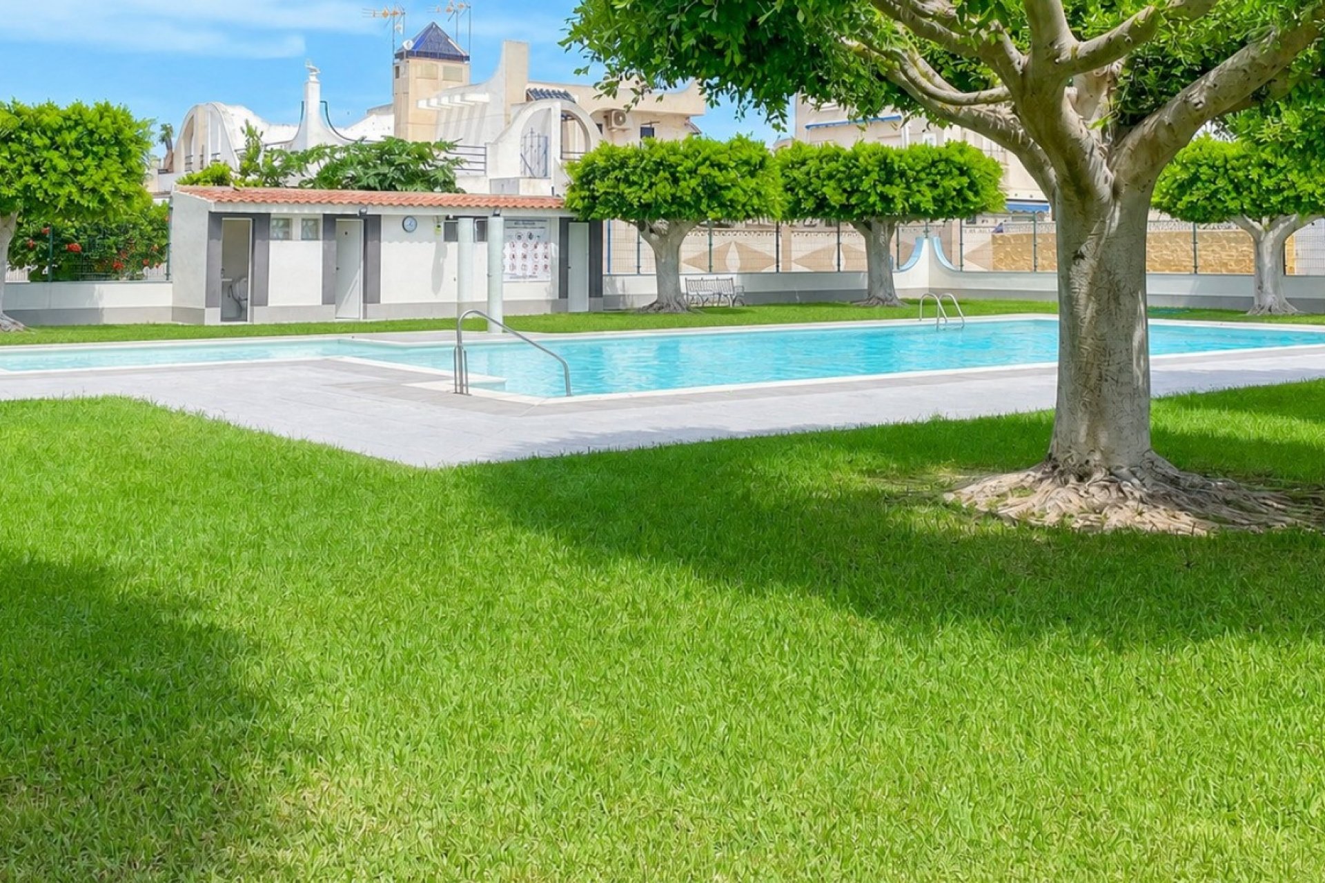 Resale - Semi Detached - Torrevieja - La Siesta - El Salado -  Torreta