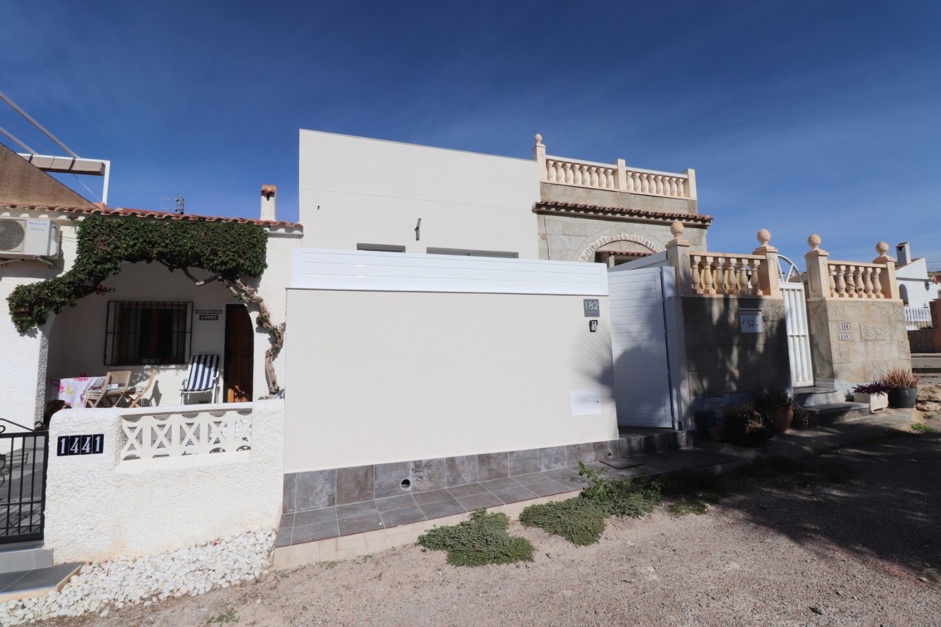Resale - Semi Detached - Torrevieja - San Luis