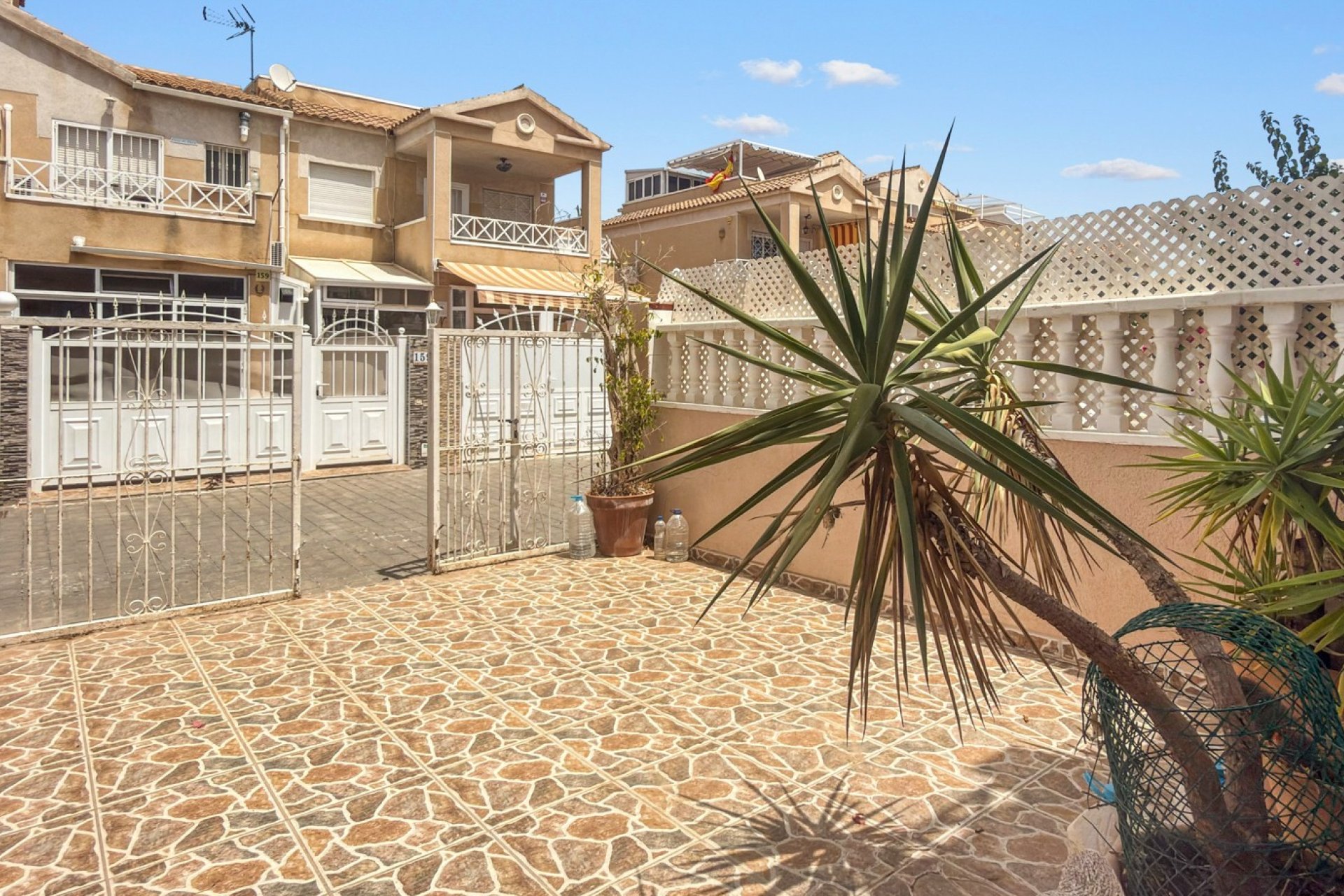 Resale - Semi Detached - Torrevieja