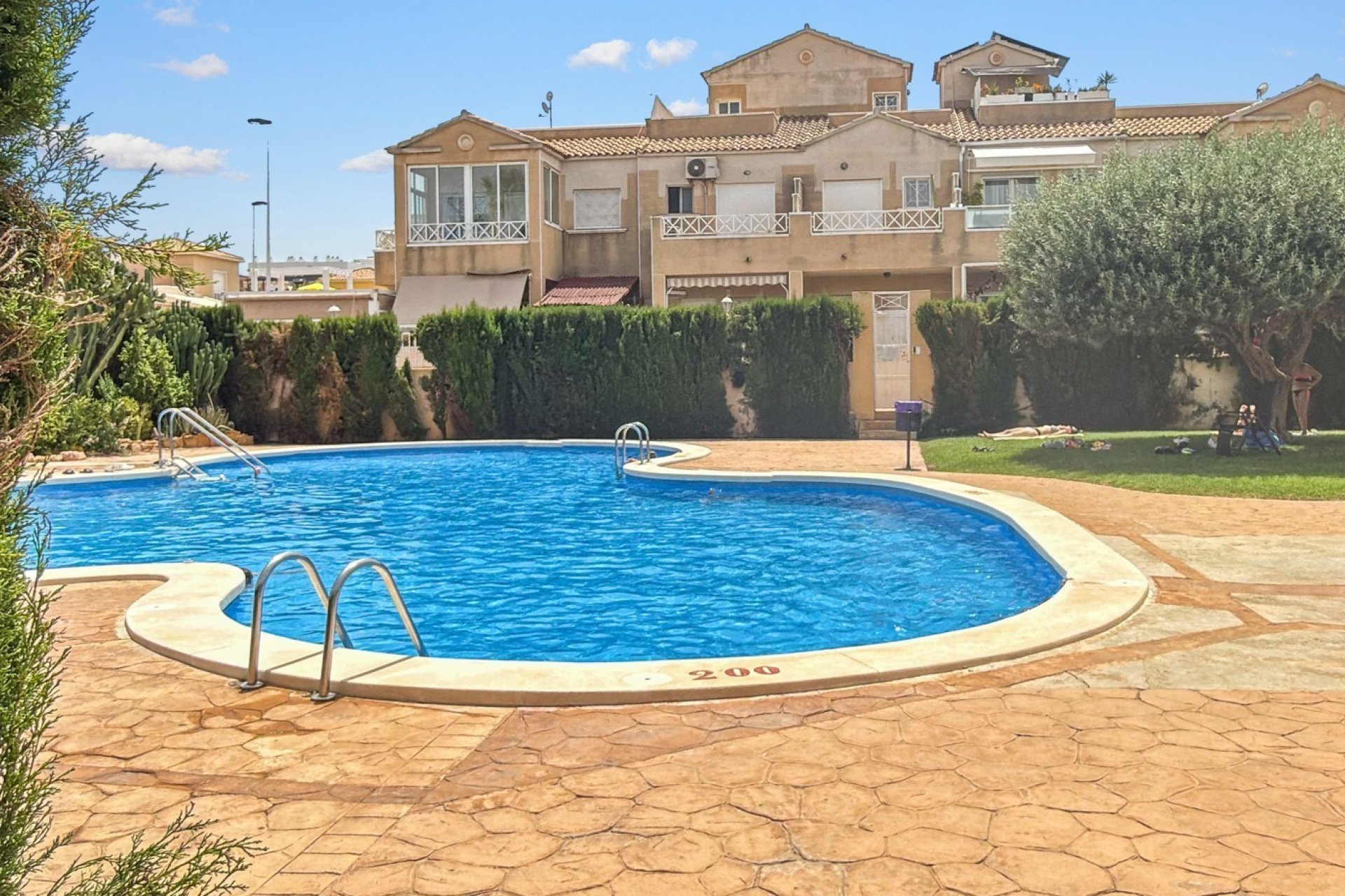 Resale - Semi Detached - Torrevieja