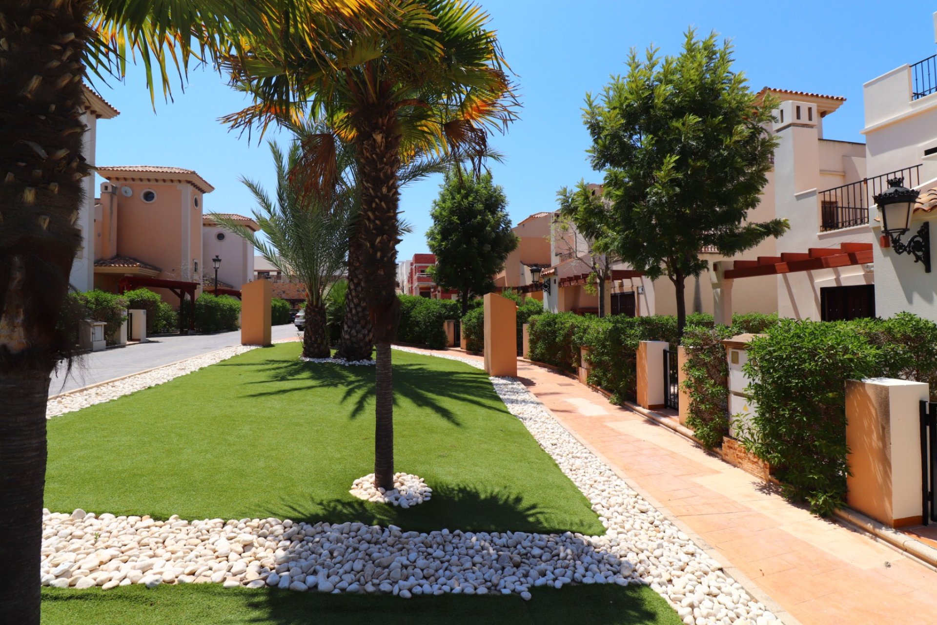Resale - Semi Detached Villa - Algorfa - La Finca Golf Resort