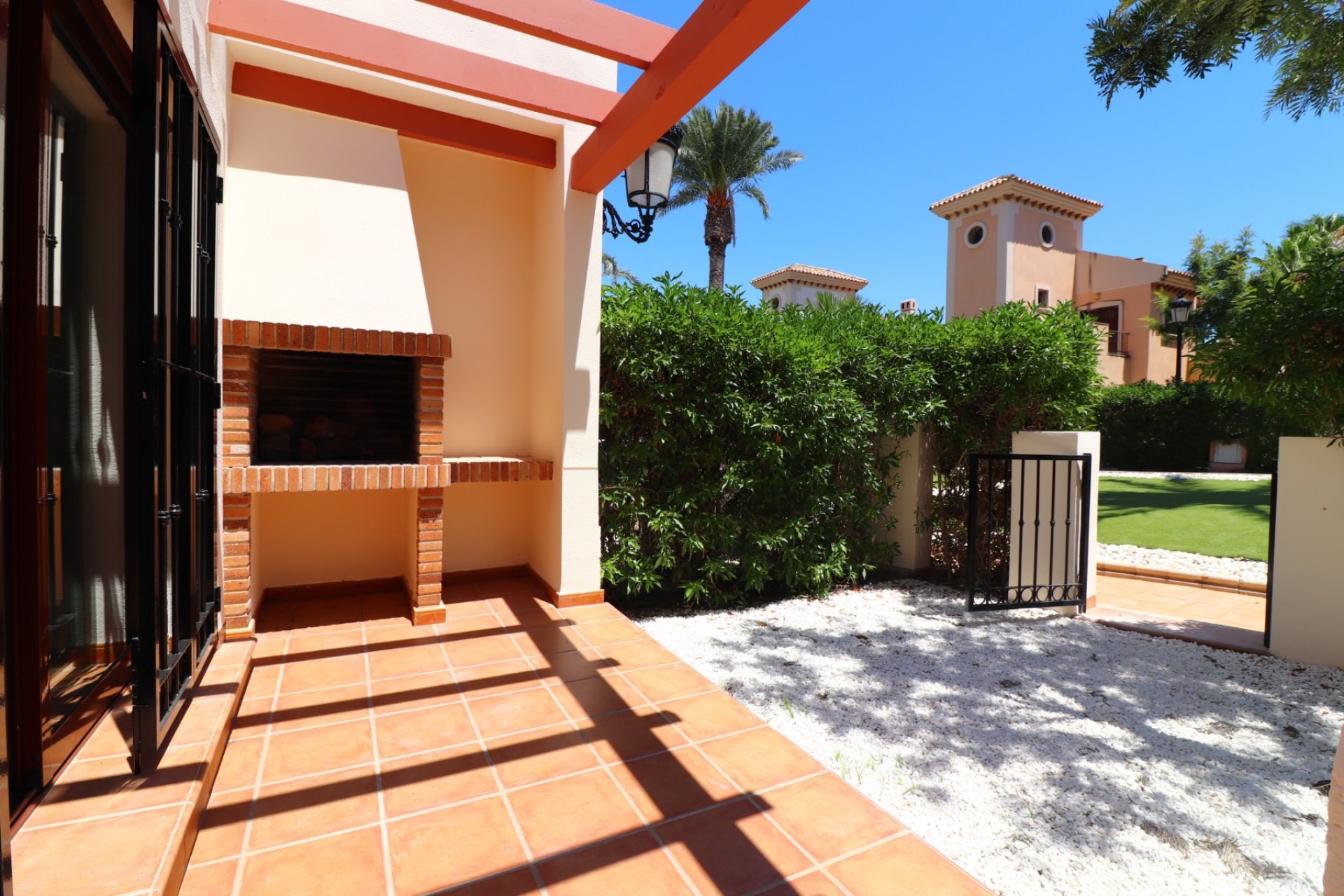 Resale - Semi Detached Villa - Algorfa - La Finca Golf Resort