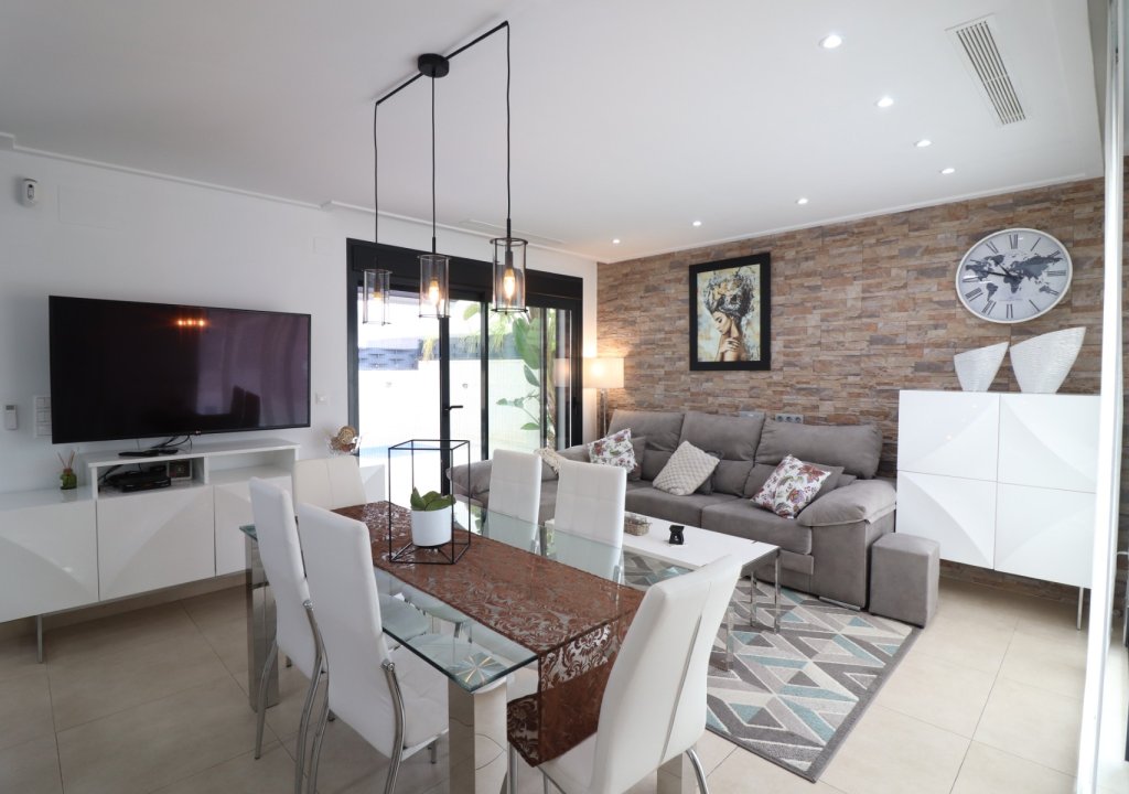 Resale - Semi Detached Villa - Benijofar - Benijofar - Village
