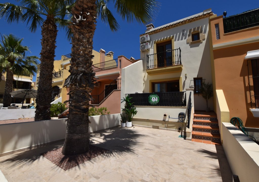 Resale - Terraced house / Townhouse - Algorfa - La Finca Golf Resort