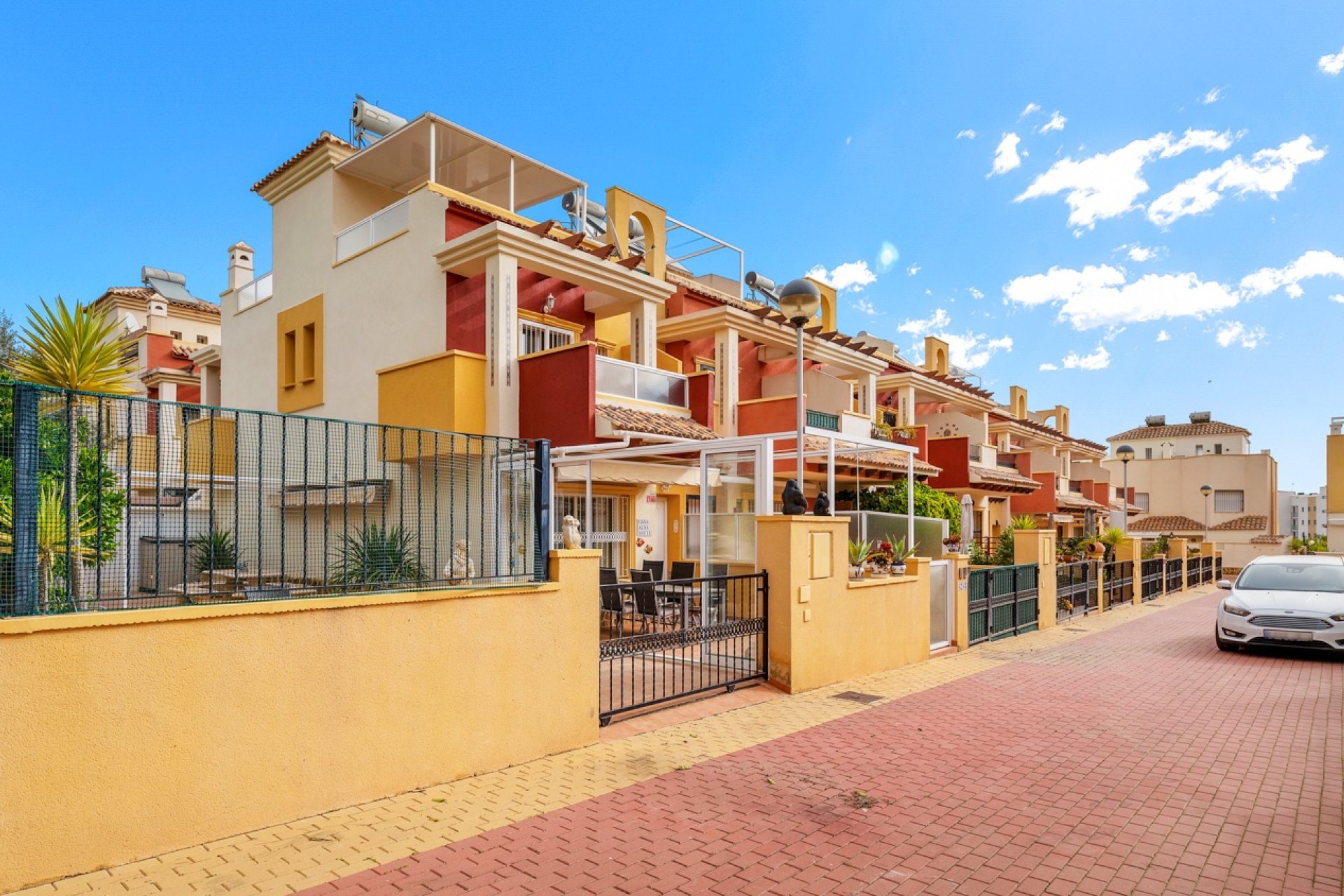 Resale - Terraced - Orihuela Costa - Villamartín
