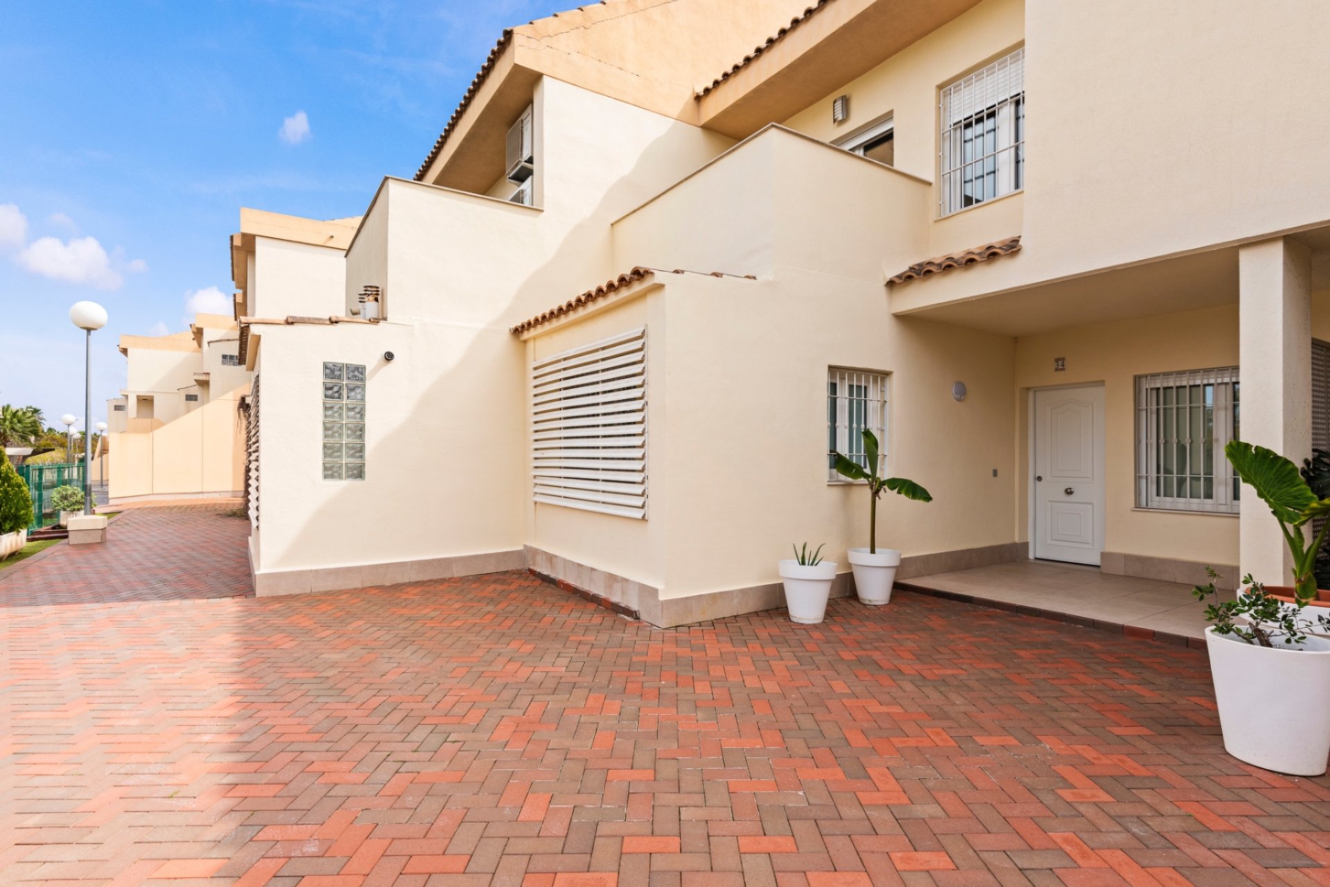 Resale - Town House - San Juan Alicante