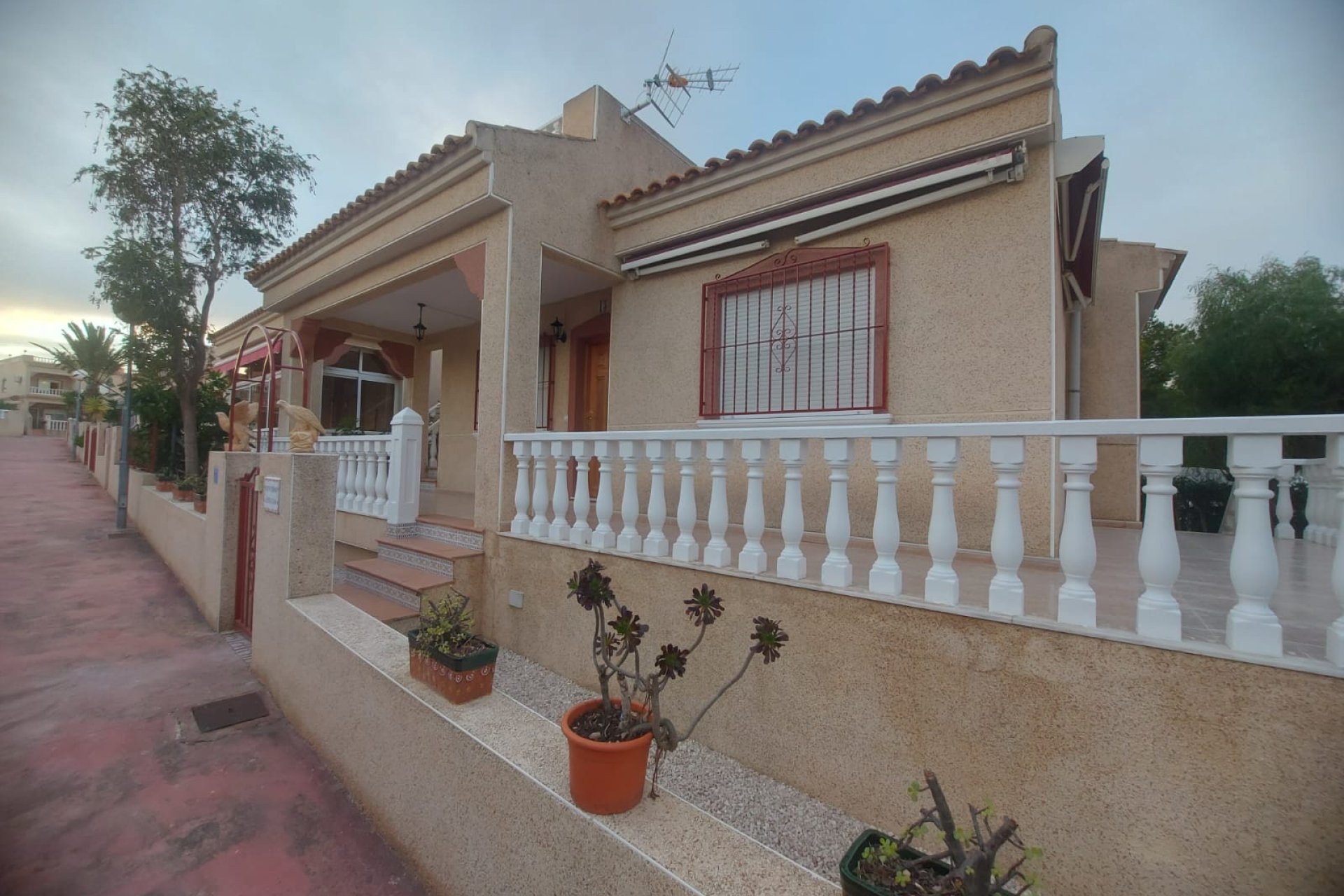 Resale - Villa - Algorfa - Montemar