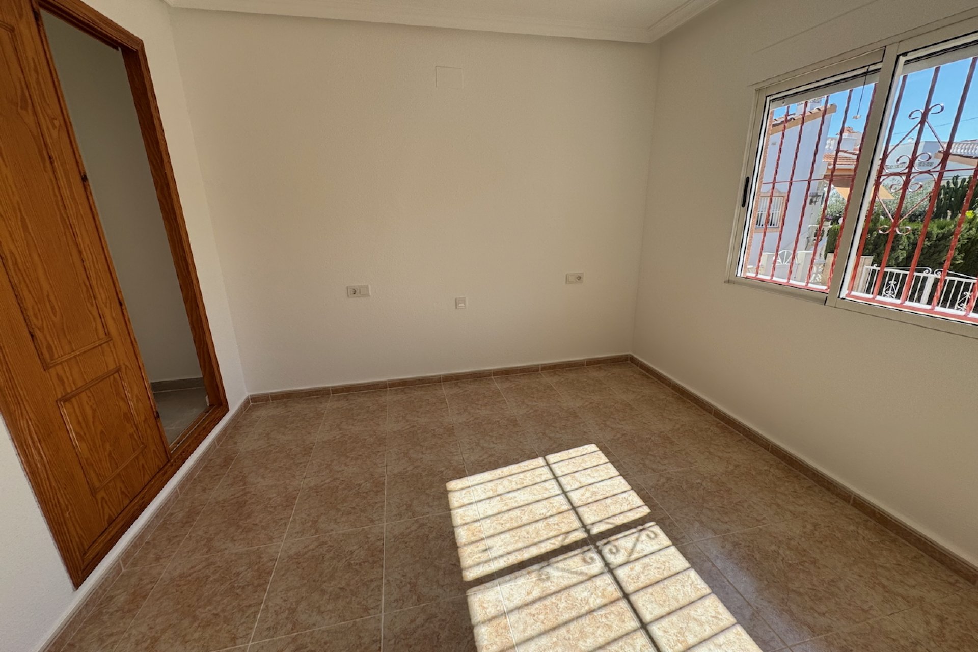 Resale - Villa - Algorfa - Montemar