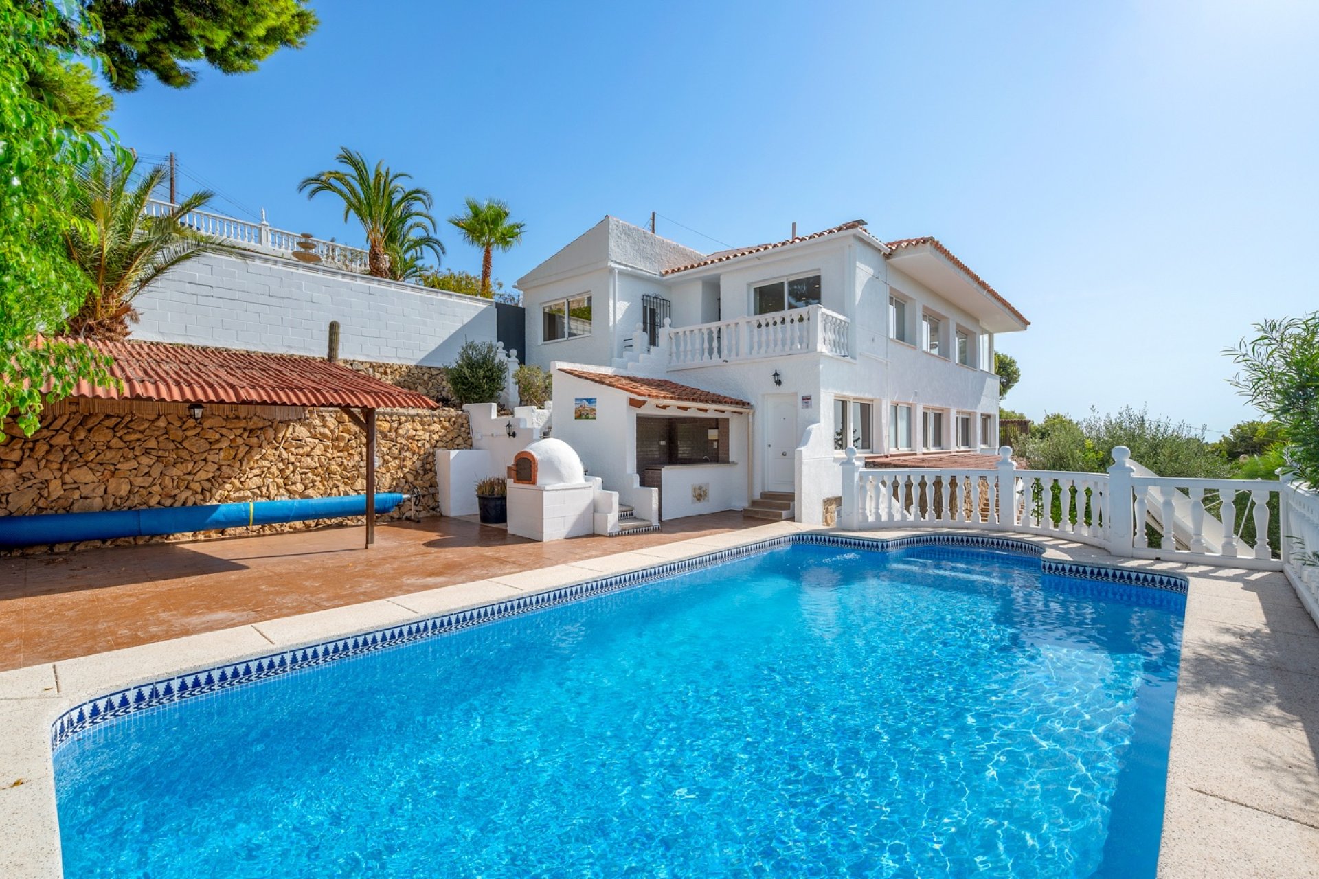 Resale - Villa - Alicante - La Nucía