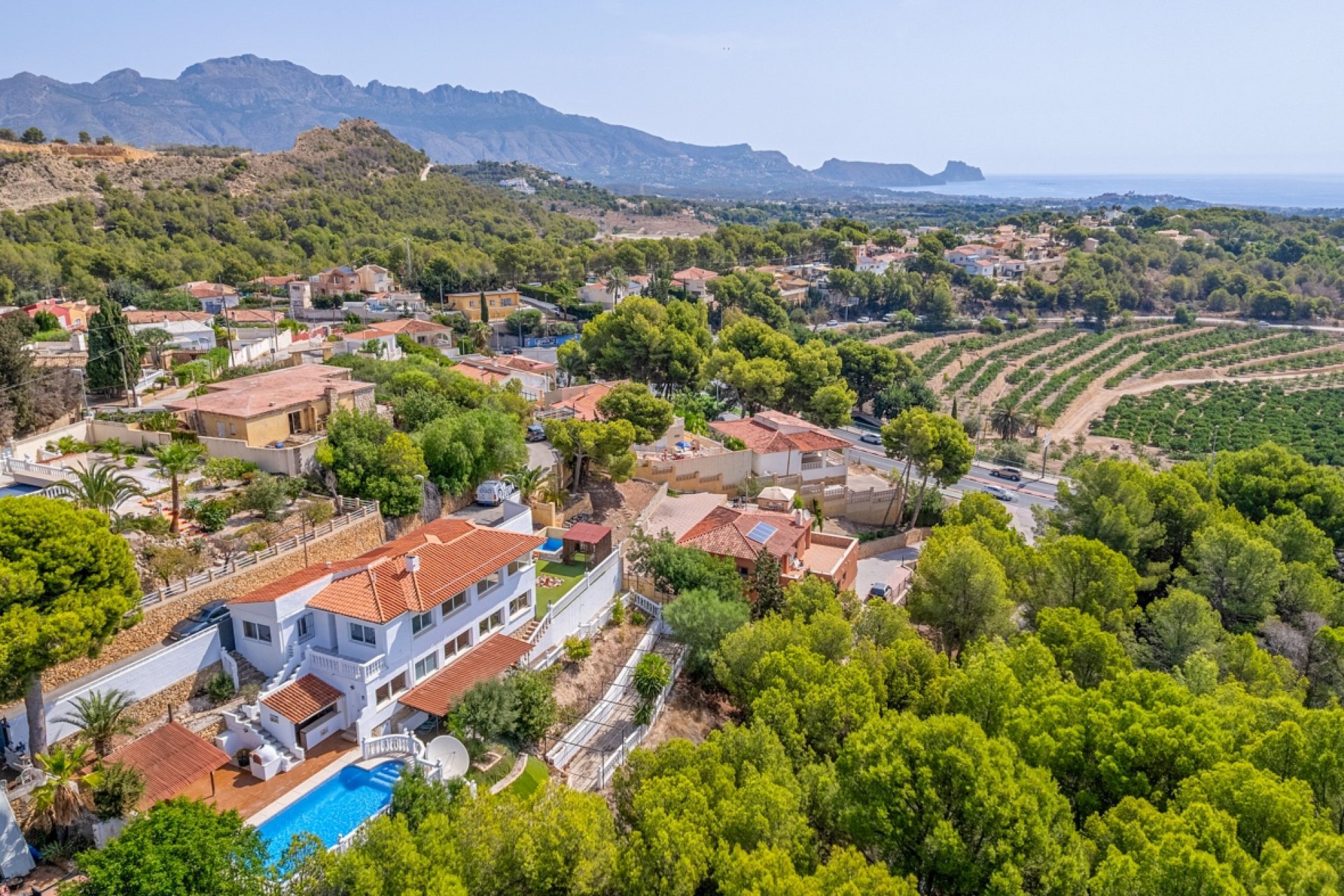 Resale - Villa - Alicante - La Nucía