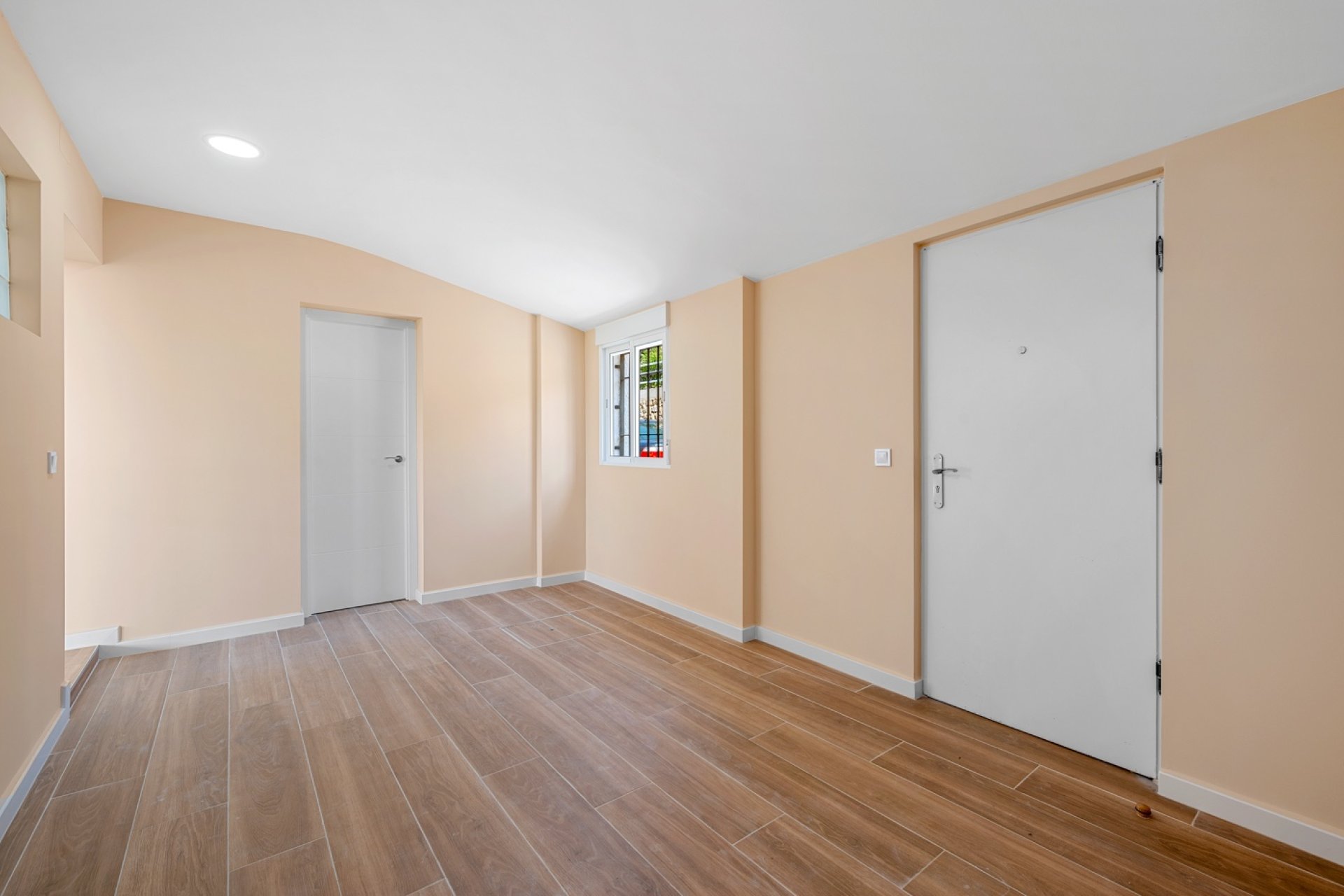 Resale - Villa - Alicante - La Nucía