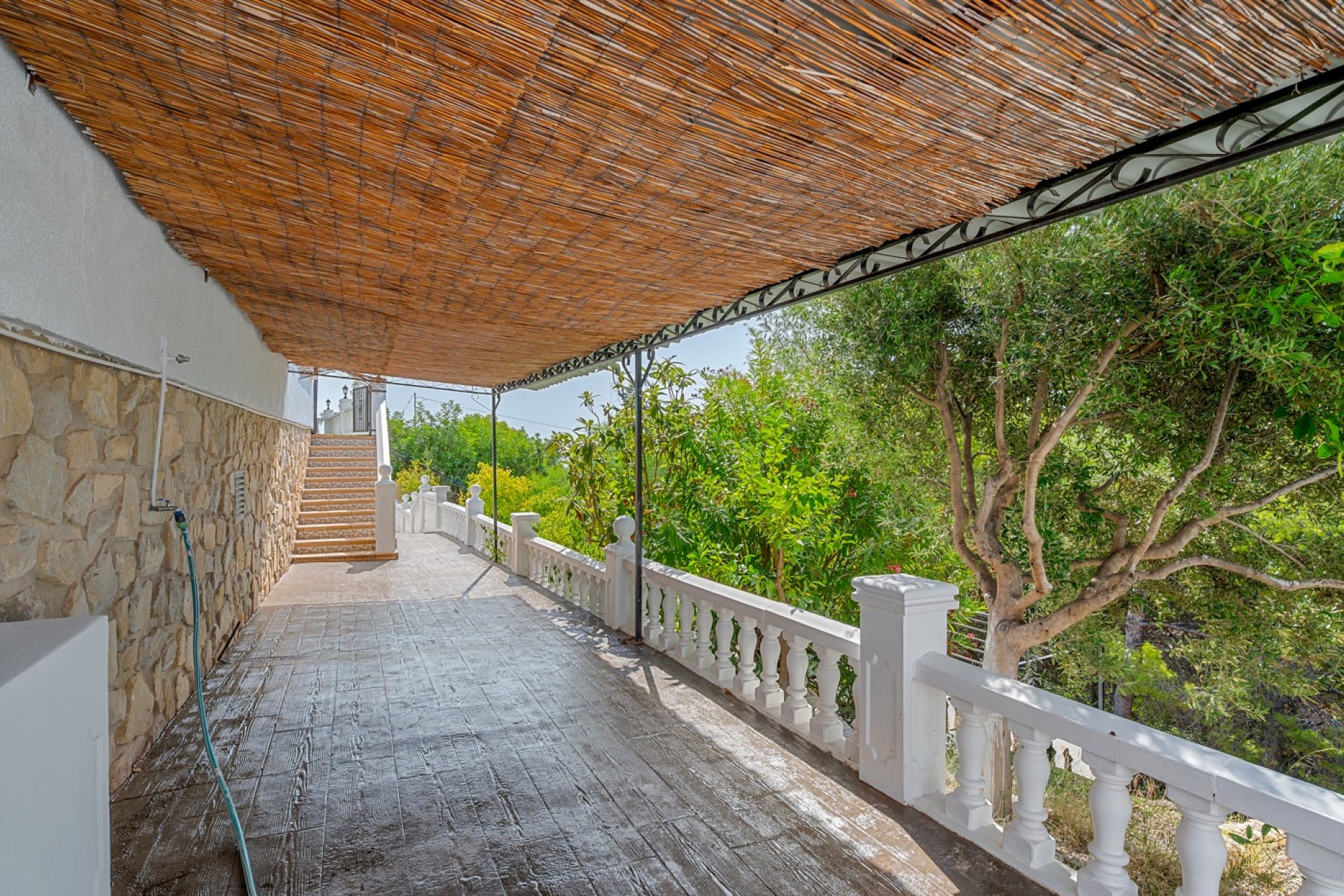 Resale - Villa - Alicante - La Nucía