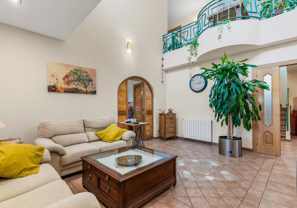 Resale - Villa - Alicante - Polop