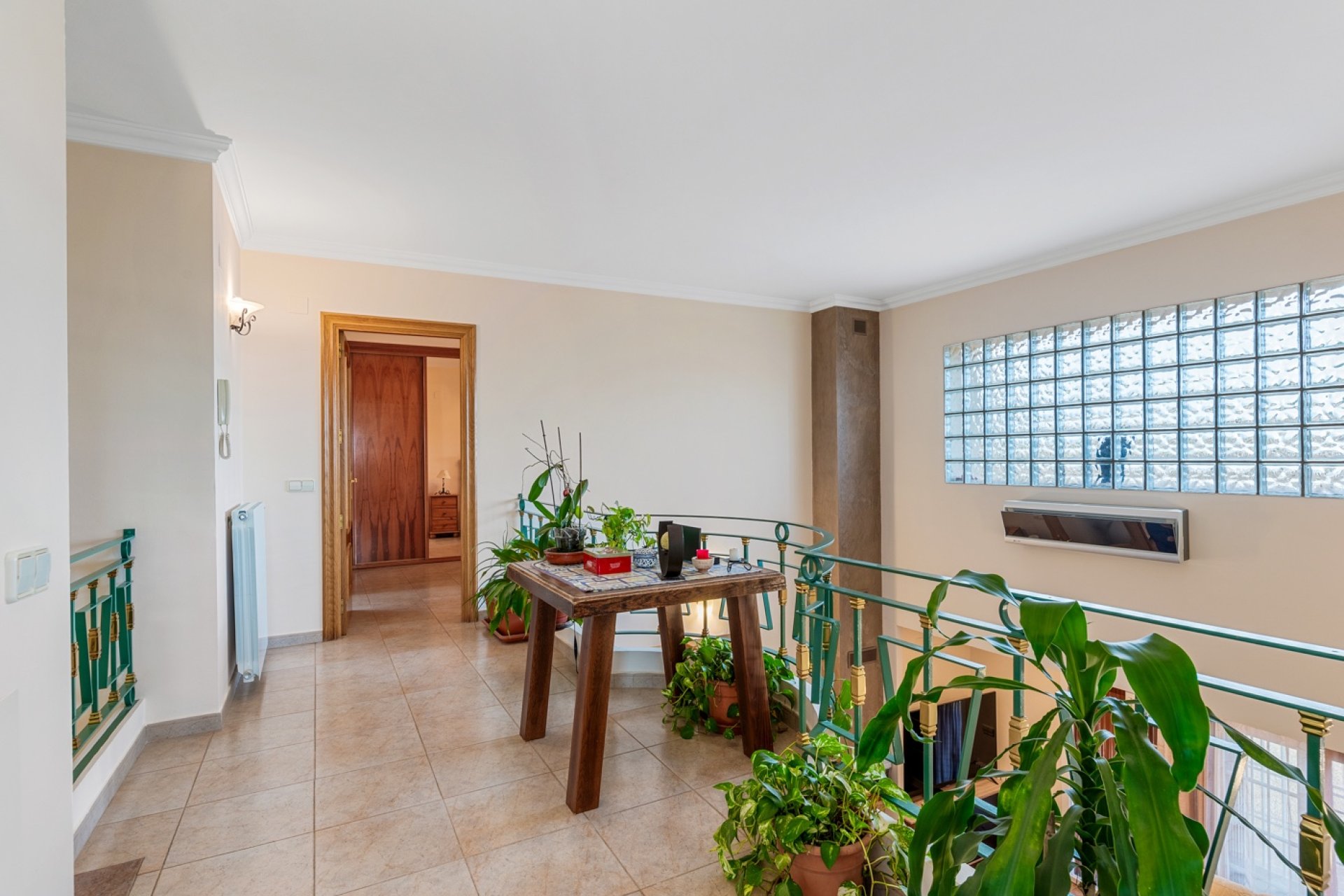 Resale - Villa - Alicante - Polop