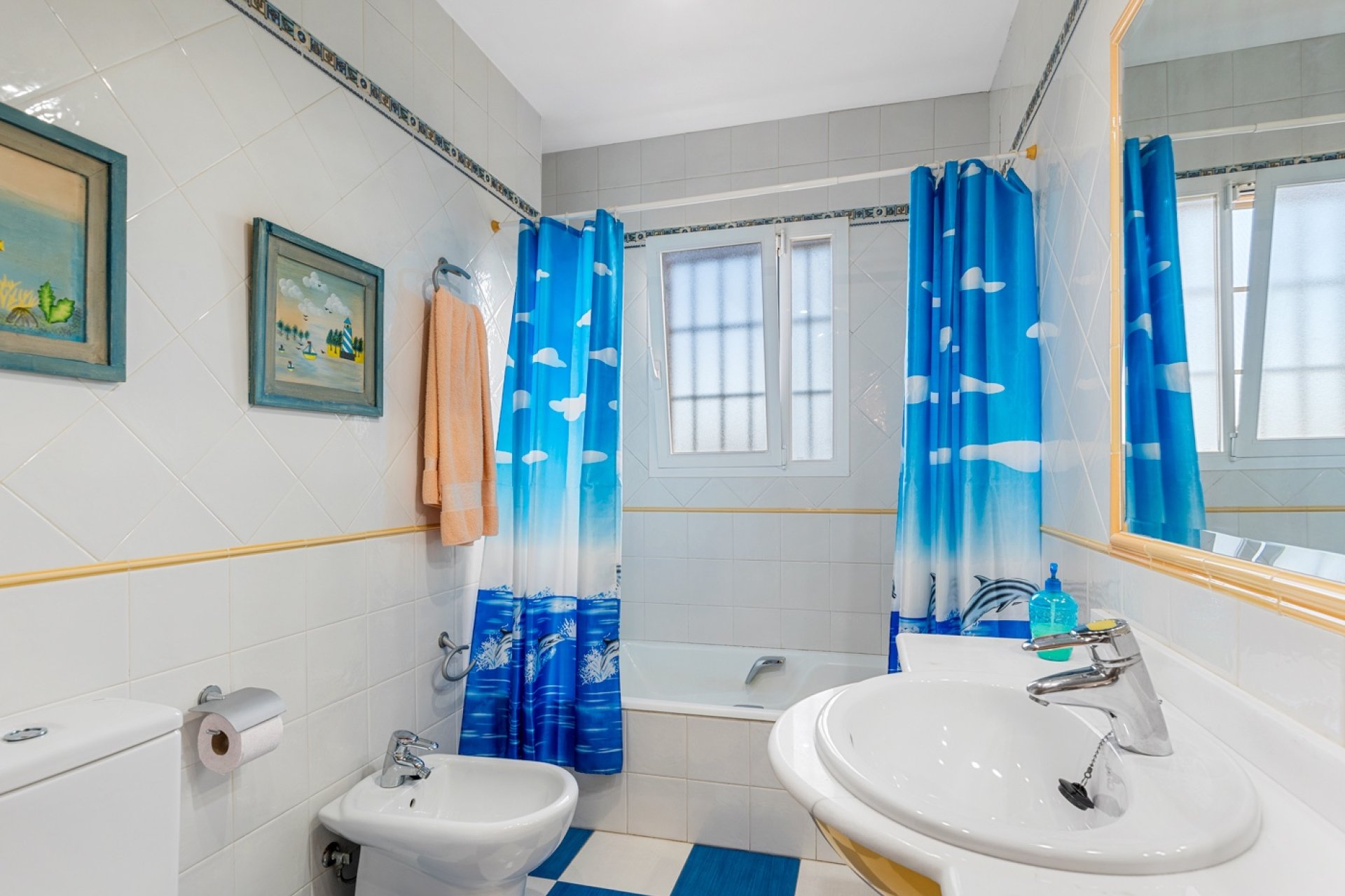 Resale - Villa - Alicante - Polop