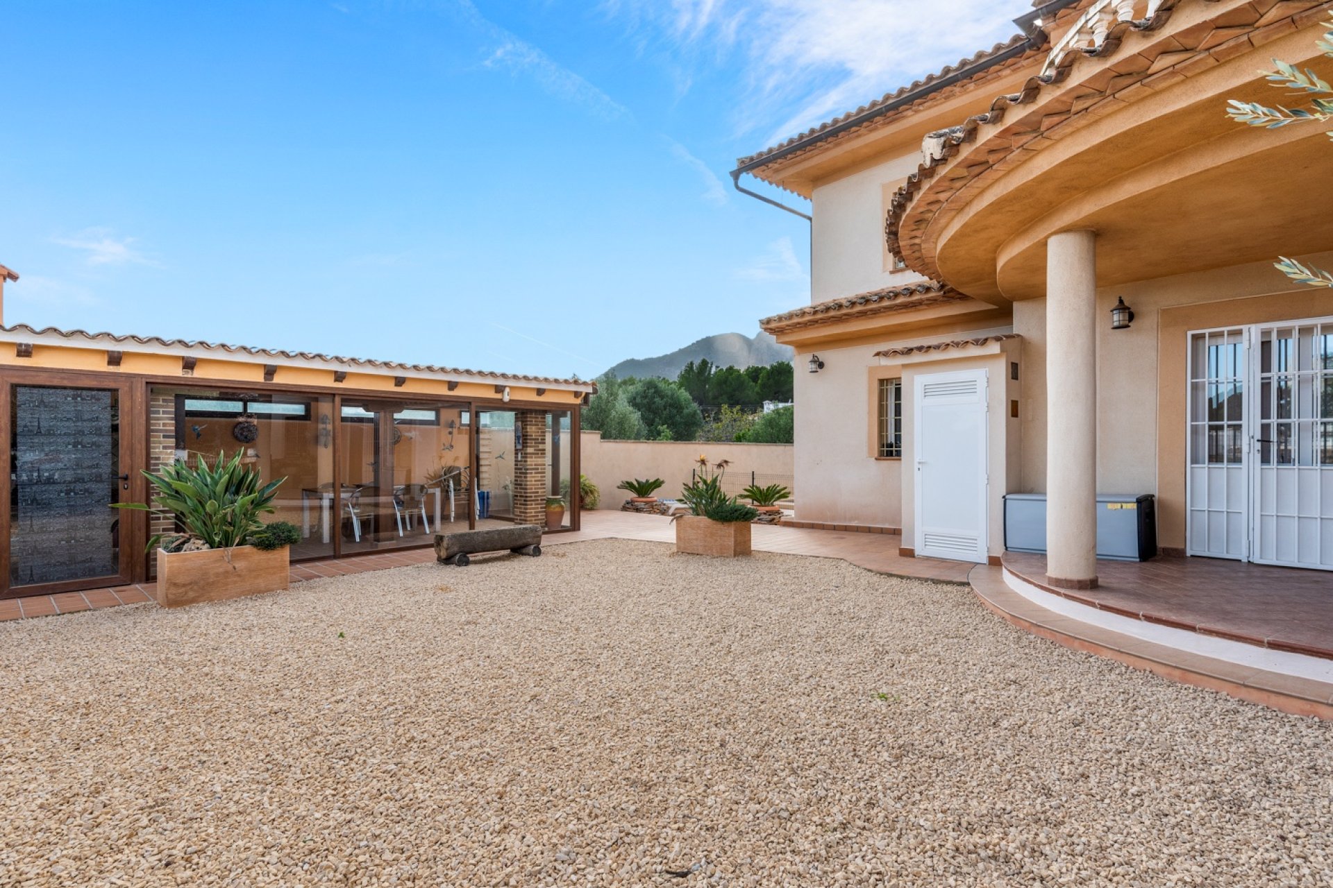 Resale - Villa - Alicante - Polop