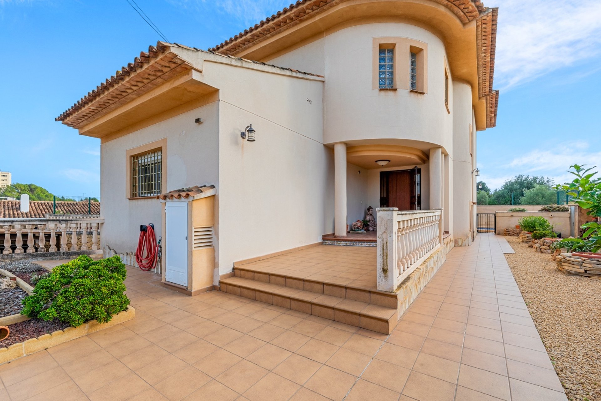 Resale - Villa - Alicante - Polop
