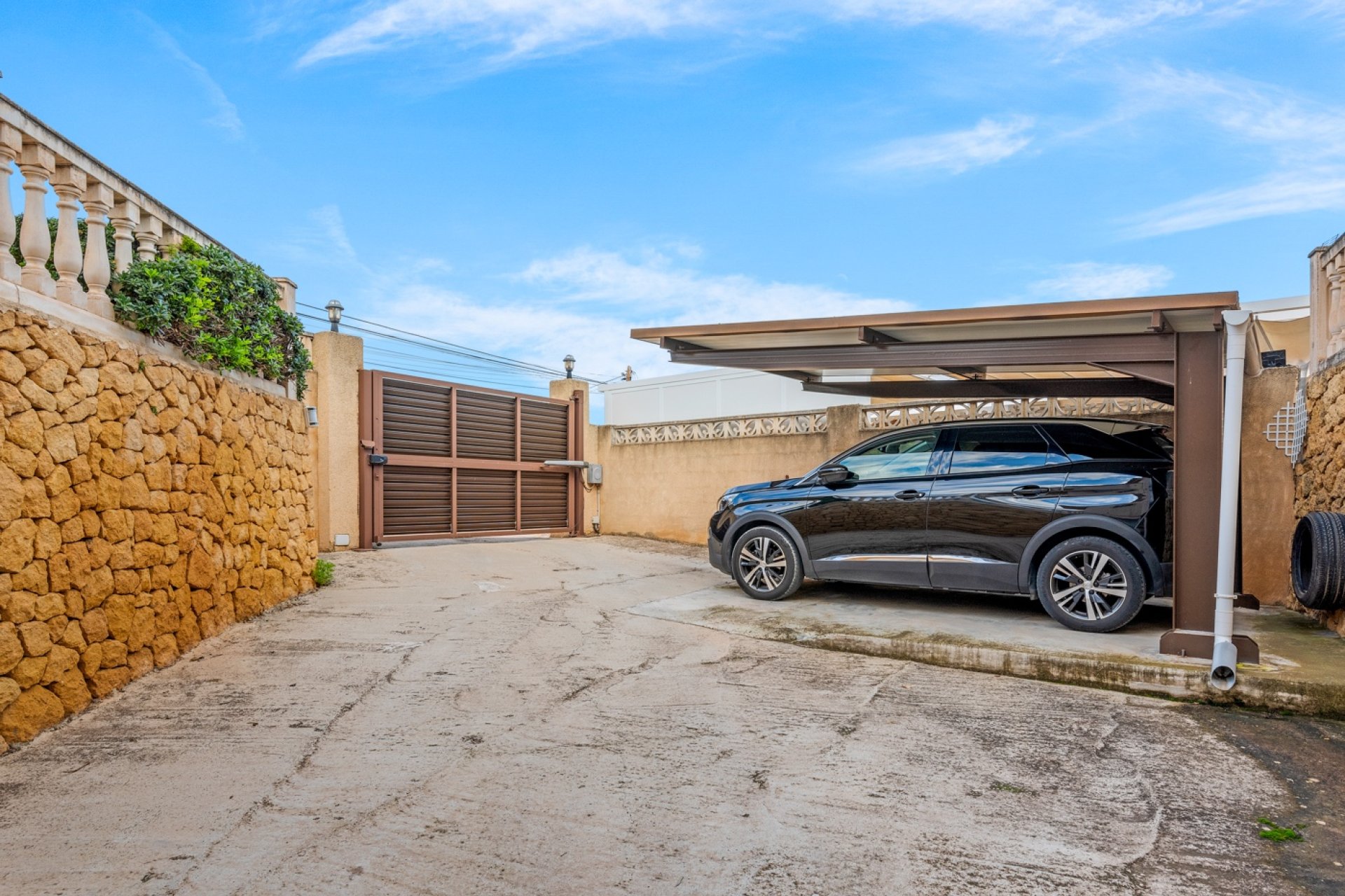 Resale - Villa - Alicante - Polop