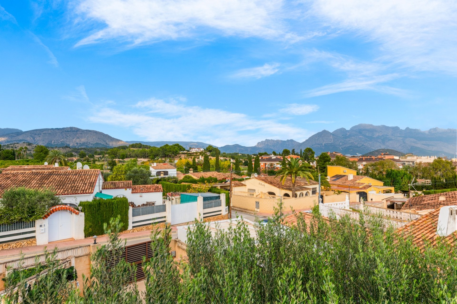 Resale - Villa - Alicante - Polop