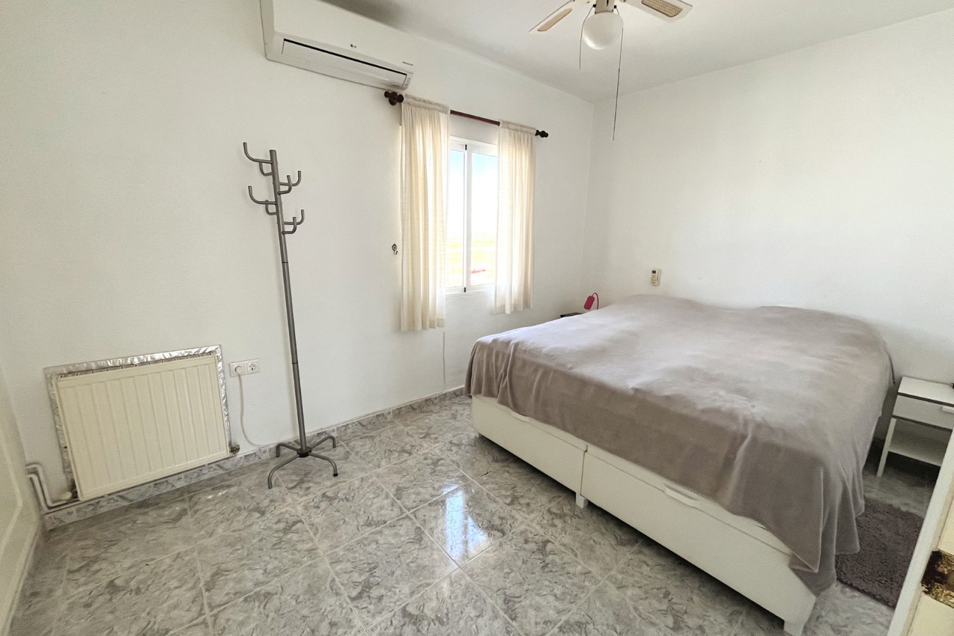 Resale - Villa - Benijófar - Monte Azul/ El Dorado