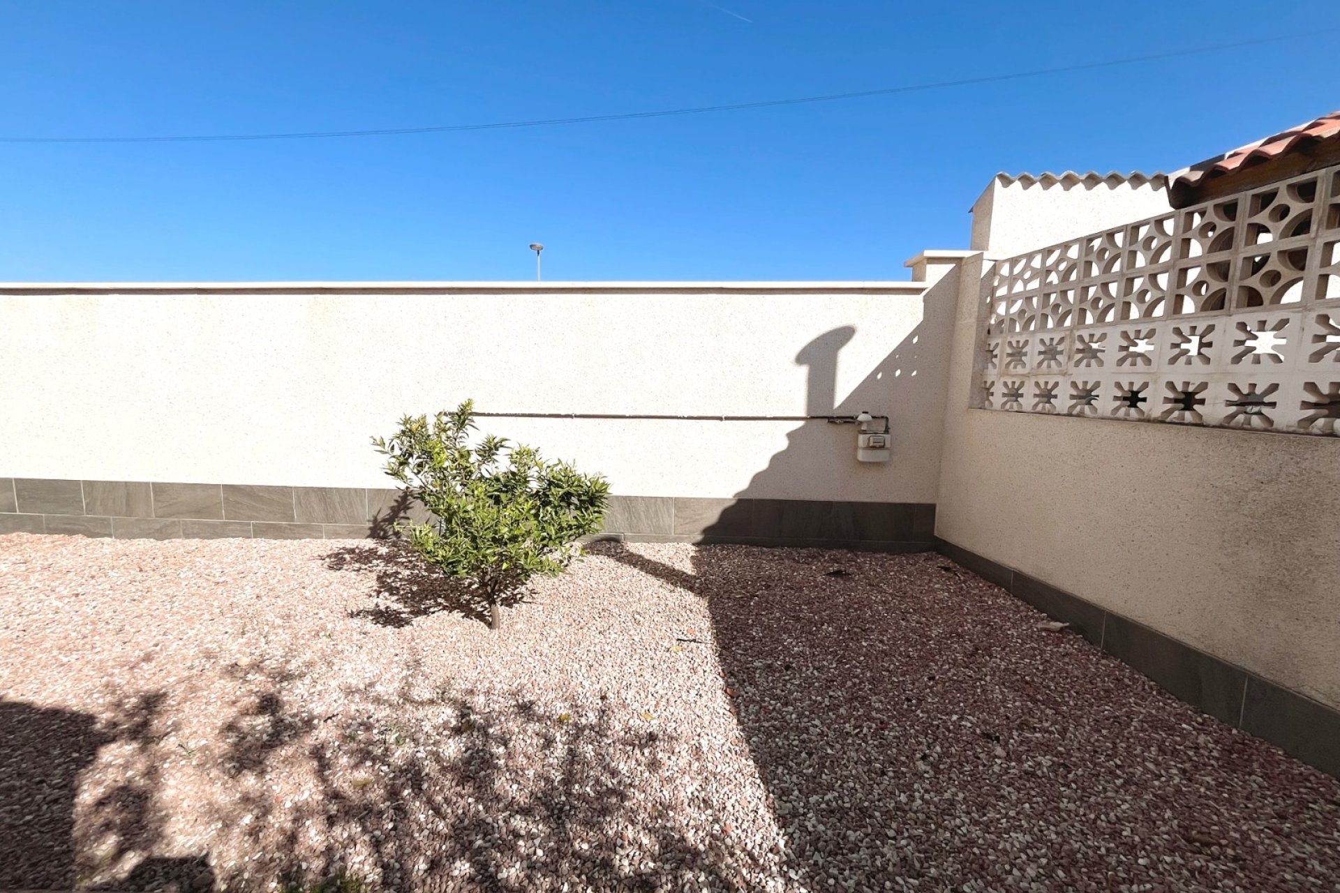 Resale - Villa - Benijófar - Monte Azul/ El Dorado