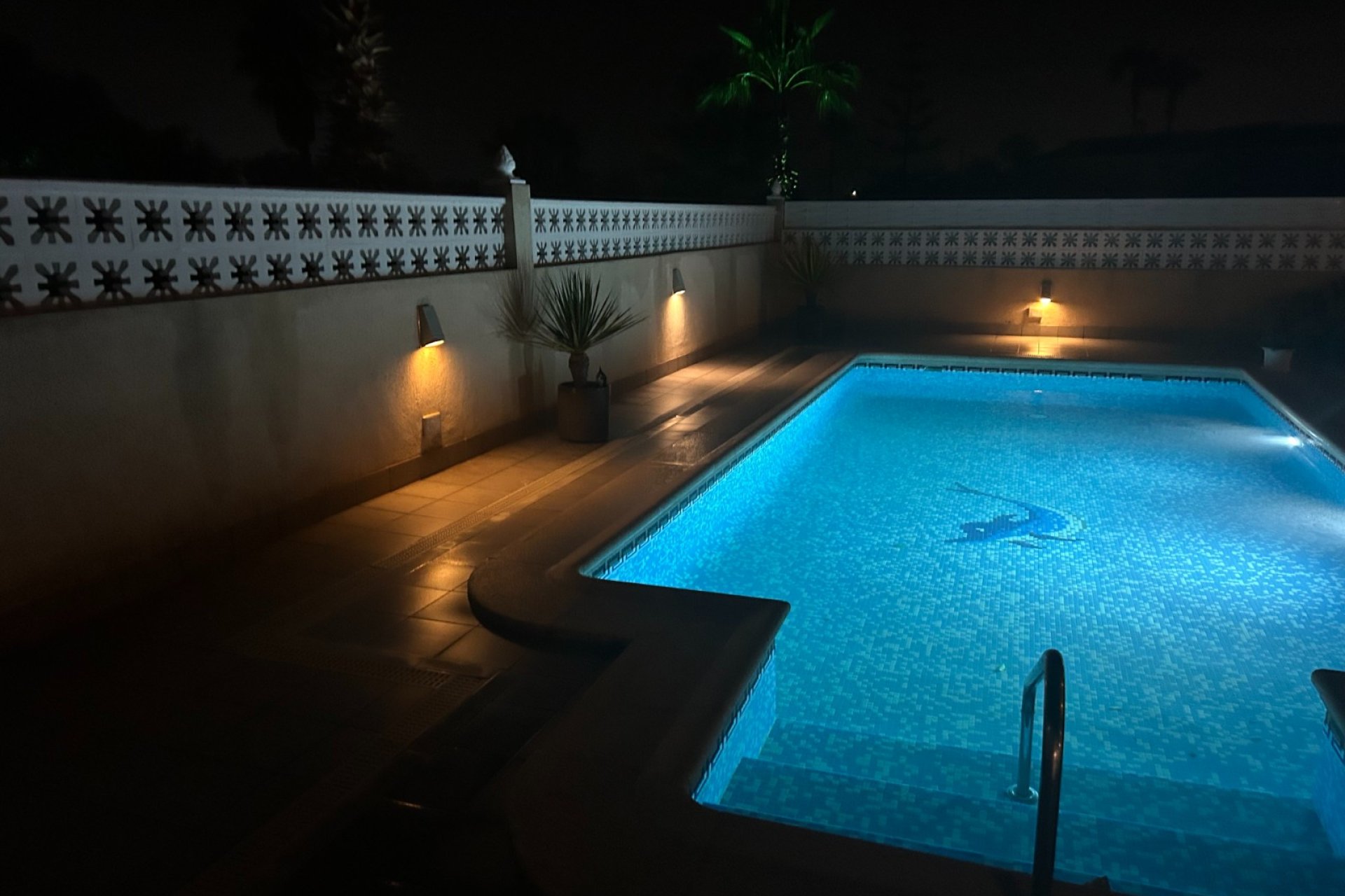 Resale - Villa - Benijófar - Monte Azul/ El Dorado