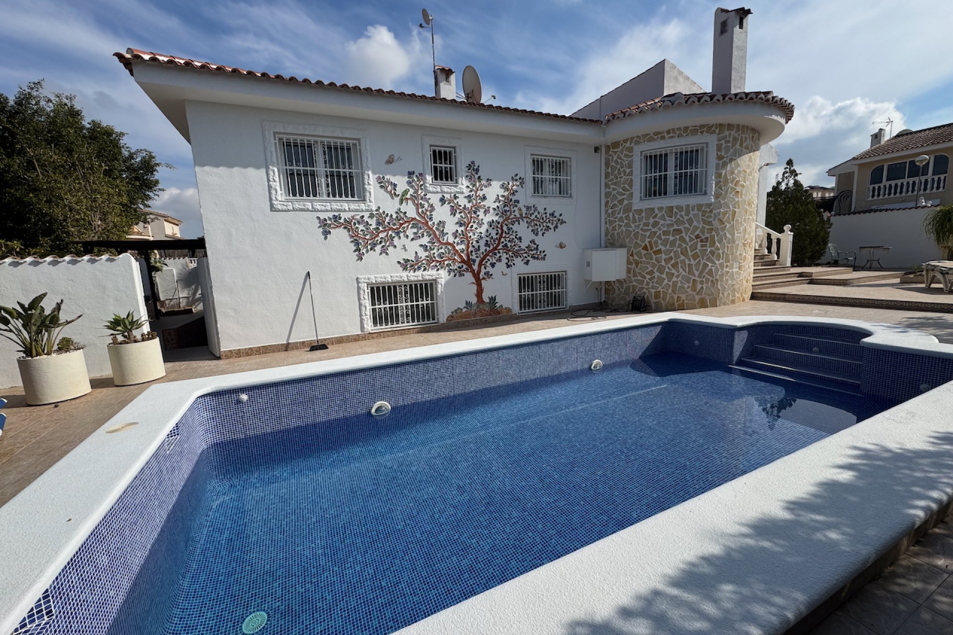 Resale - Villa - Benimar