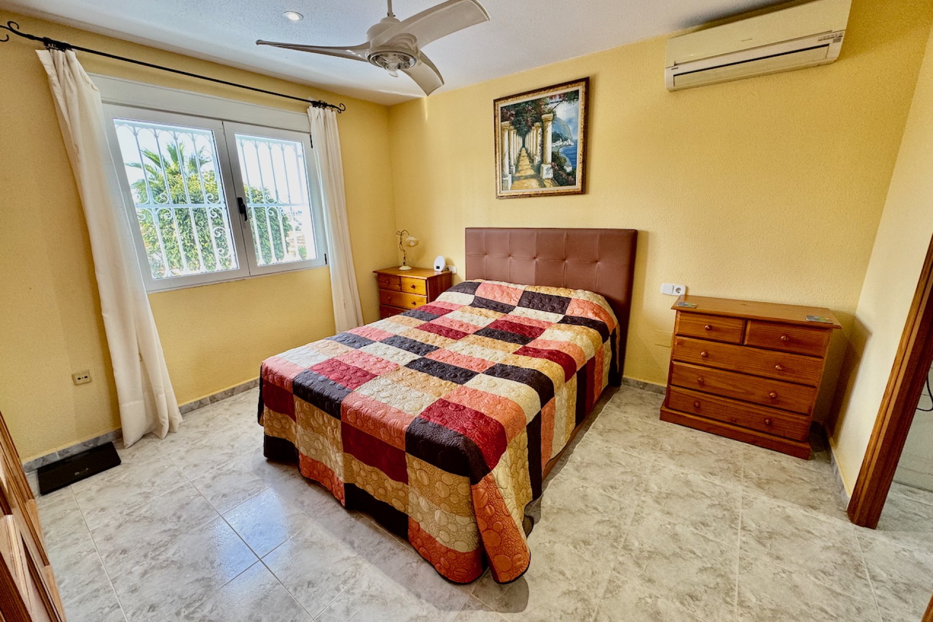 Resale - Villa - Benimar