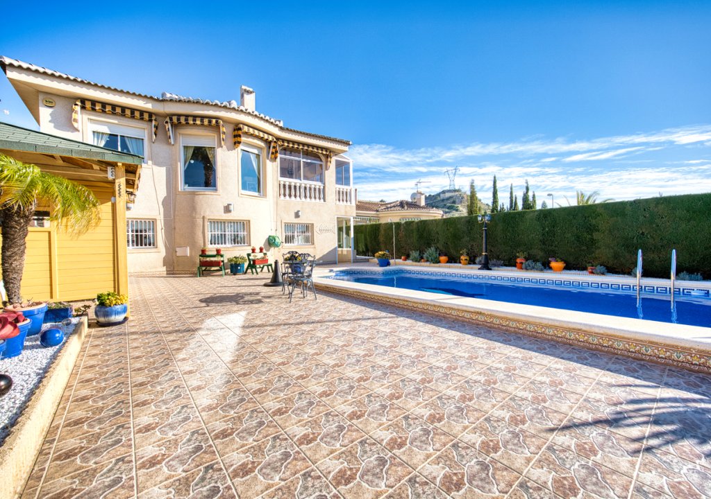 Resale - Villa - Ciudad Quesada - Benimar