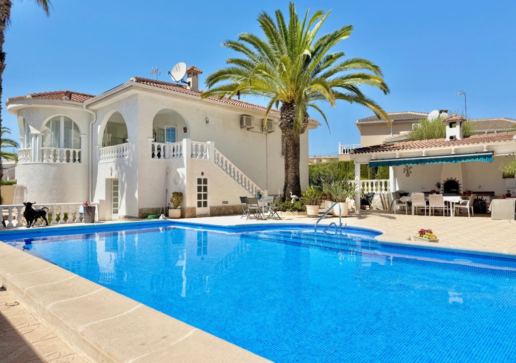 Resale - Villa - Ciudad Quesada - Centro de la Ciudad Quesada