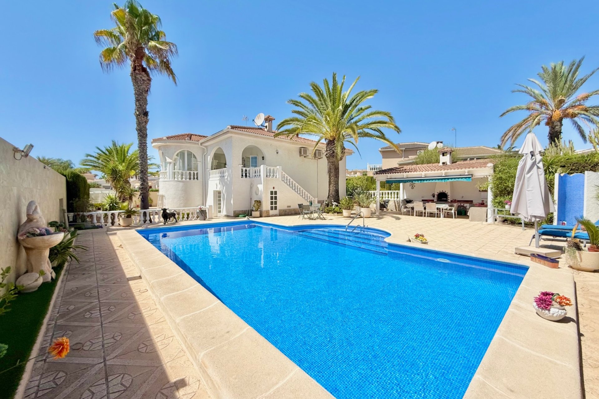 Resale - Villa - Ciudad Quesada - Centro de la Ciudad Quesada