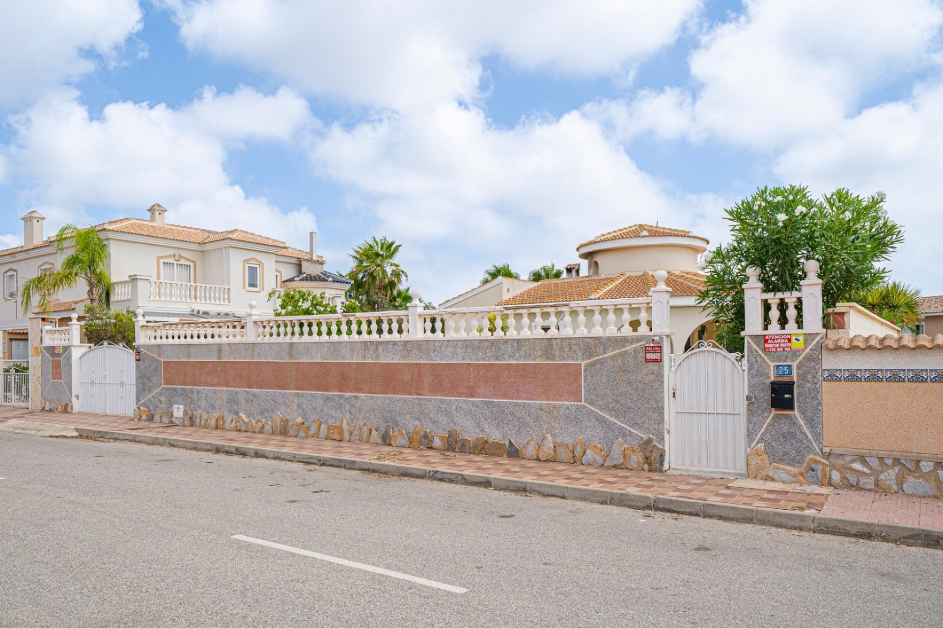 Resale - Villa - Ciudad Quesada - Ciudad Quesada - Rojales