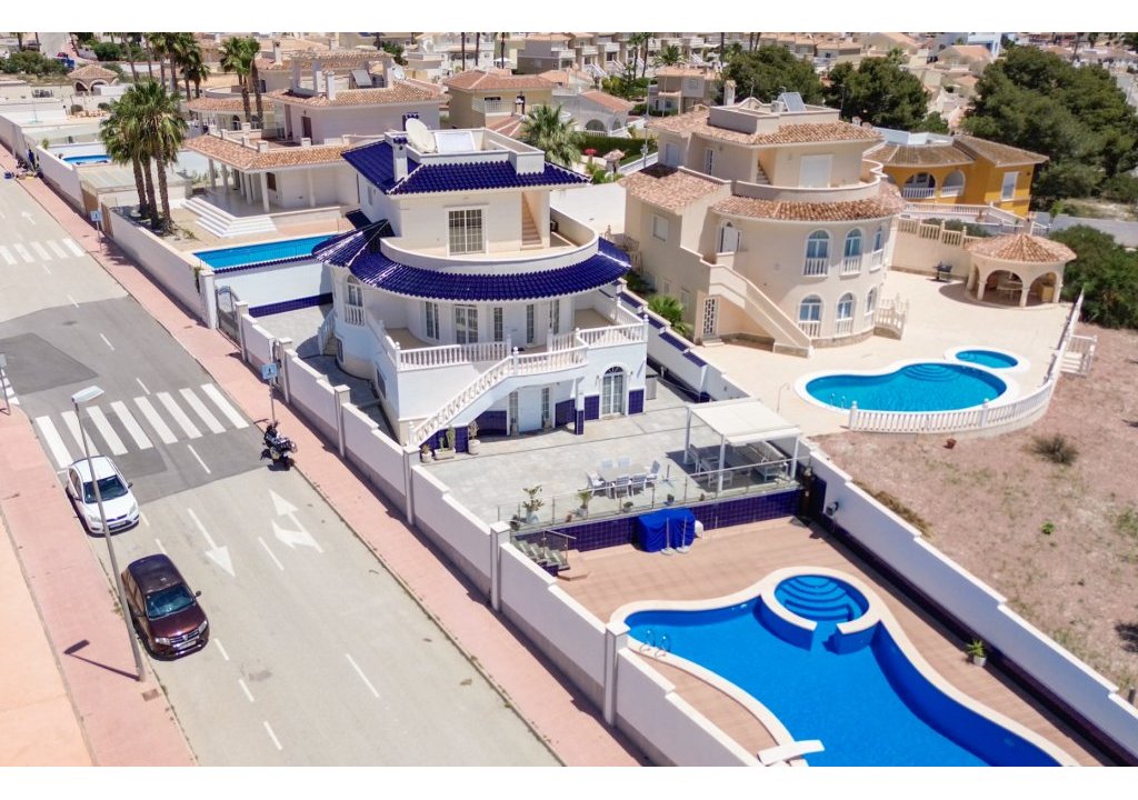 Resale - Villa - Ciudad Quesada - La Fiesta