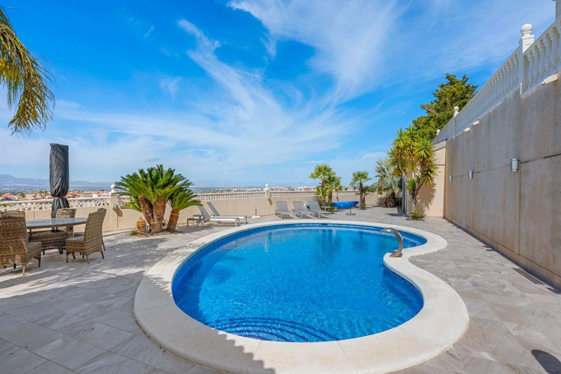 Resale - Villa - Ciudad Quesada - La Marquesa