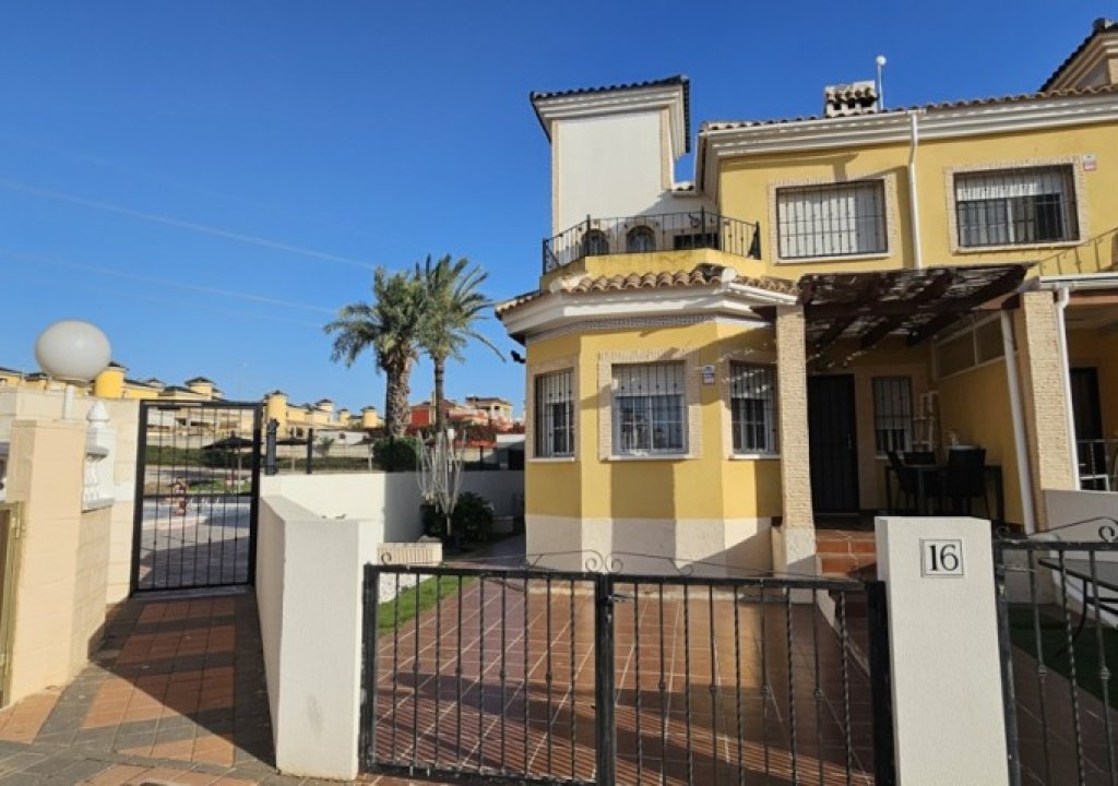 Resale - Villa - Ciudad Quesada - Lo Crispin