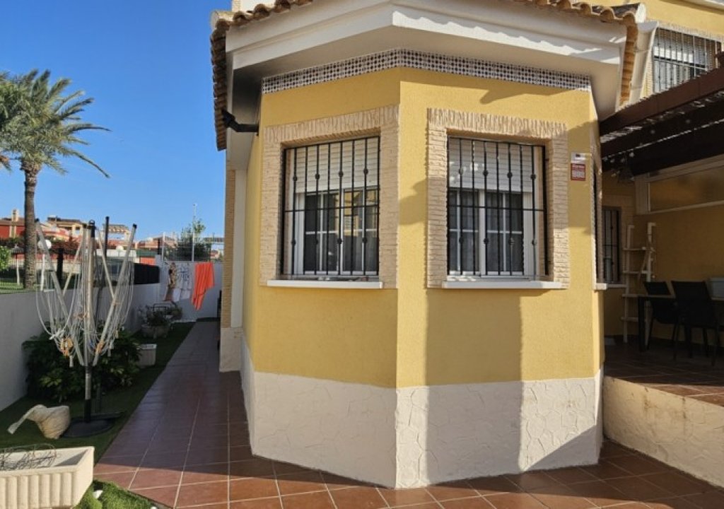 Resale - Villa - Ciudad Quesada - Lo Crispin