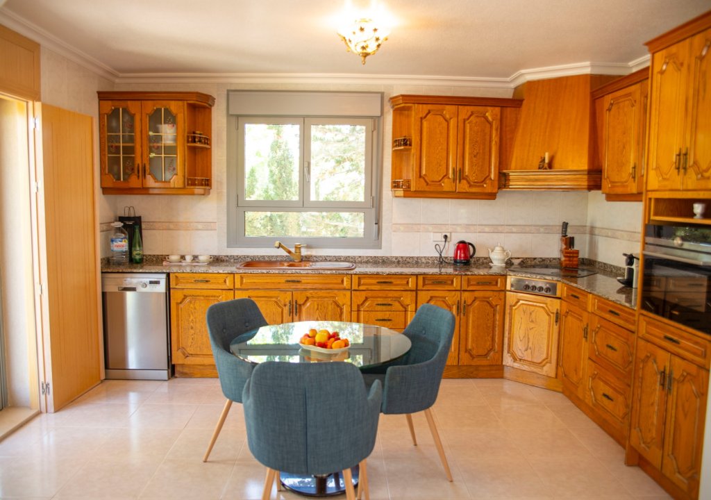 Resale - Villa - Ciudad Quesada - Pueblo Bravo