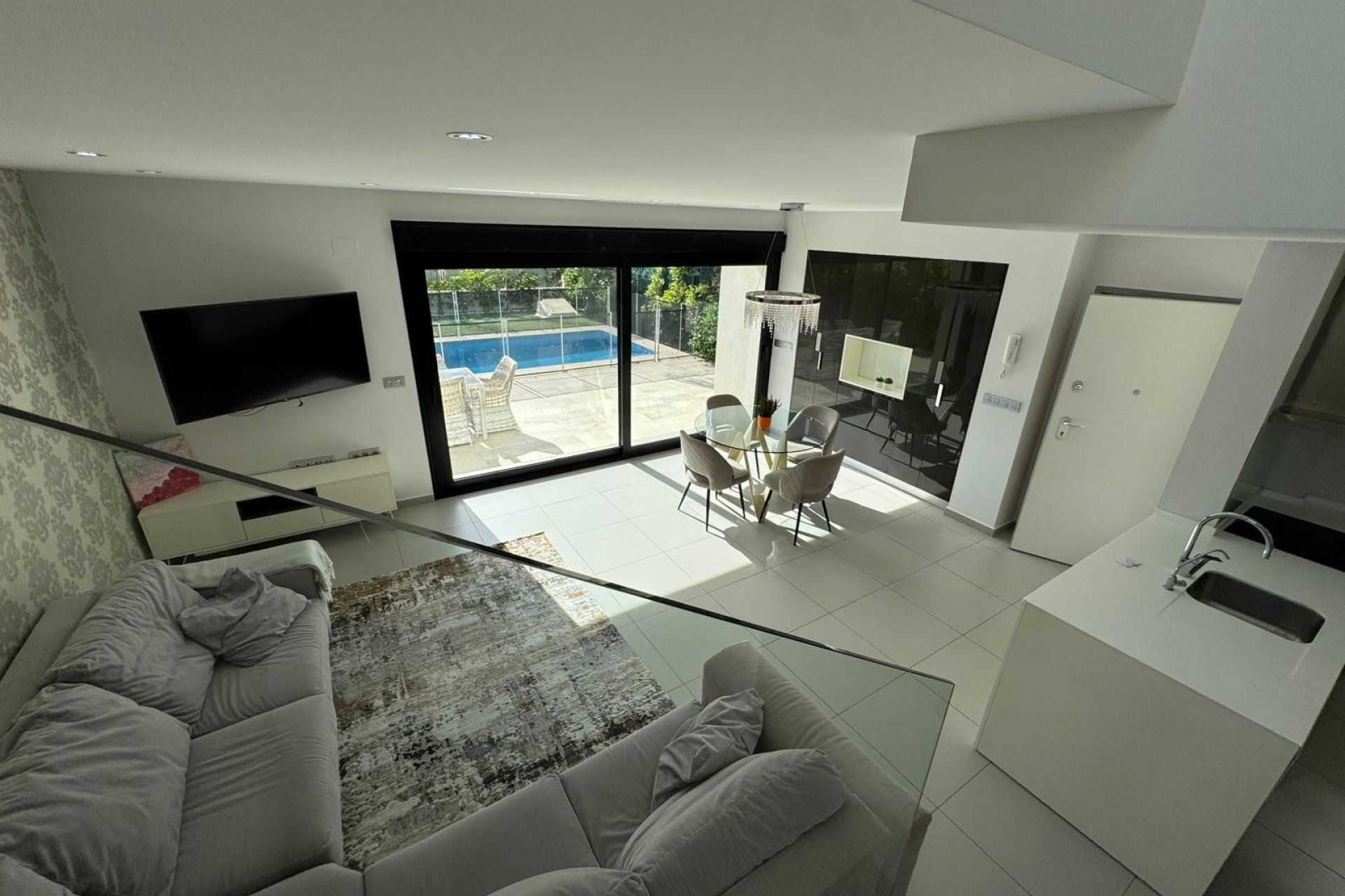 Resale - Villa - Ciudad Quesada - Pueblo Bravo