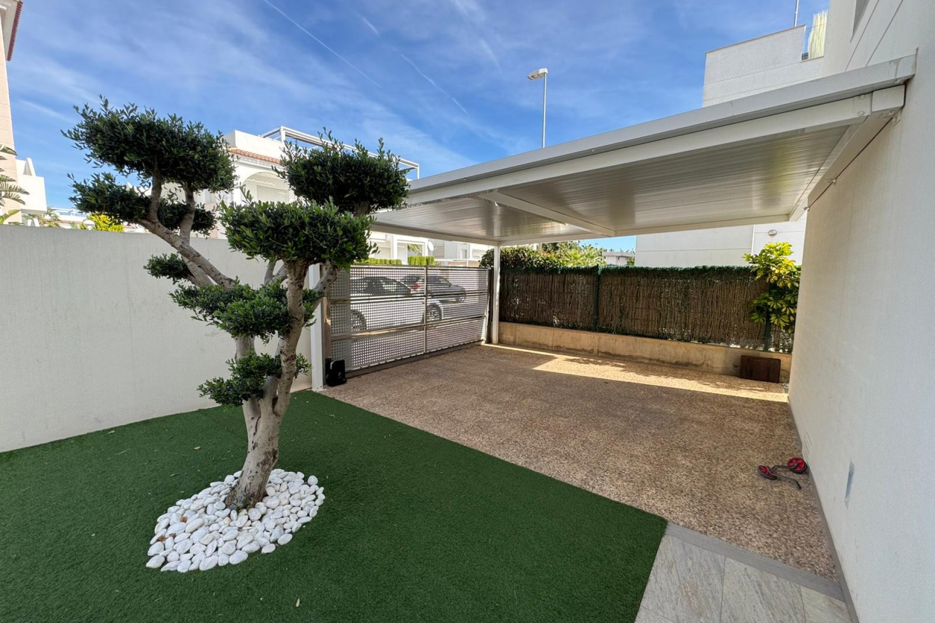 Resale - Villa - Ciudad Quesada - Pueblo Bravo