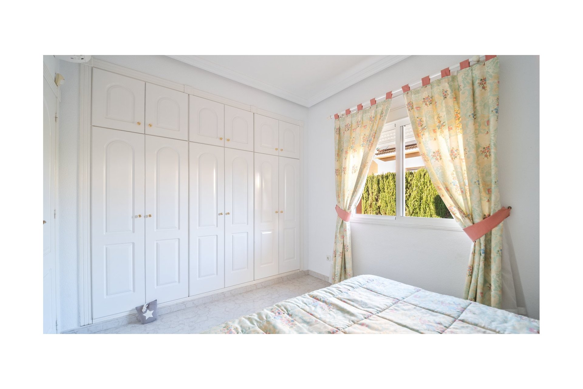 Resale - Villa - Ciudad Quesada - Pueblo Bravo